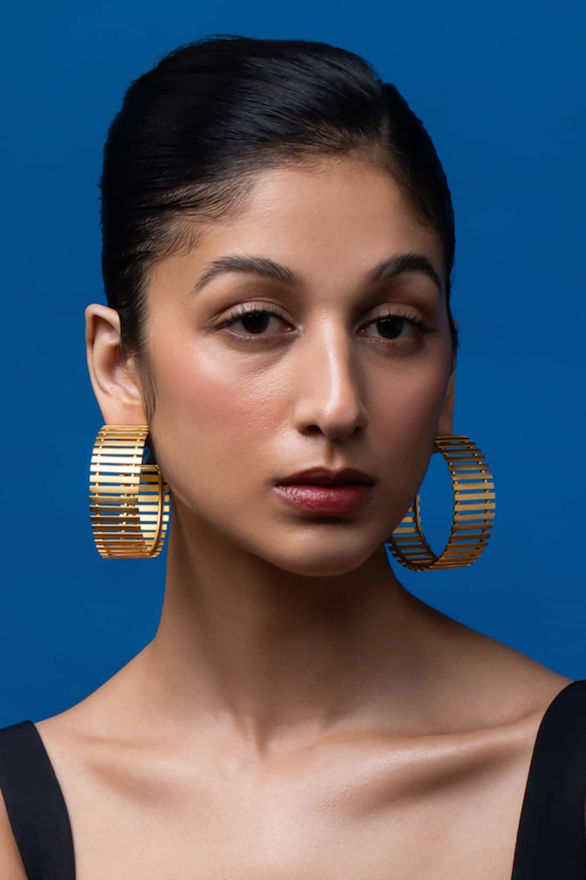Ethnic Andaz Striped Fence Hoop Earrings