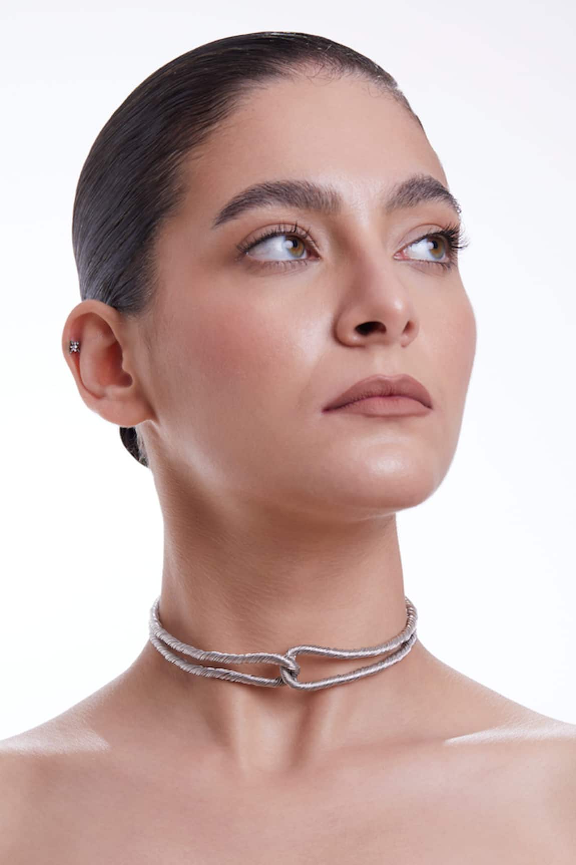 Ethnic Andaz Threaded Interlocked Choker