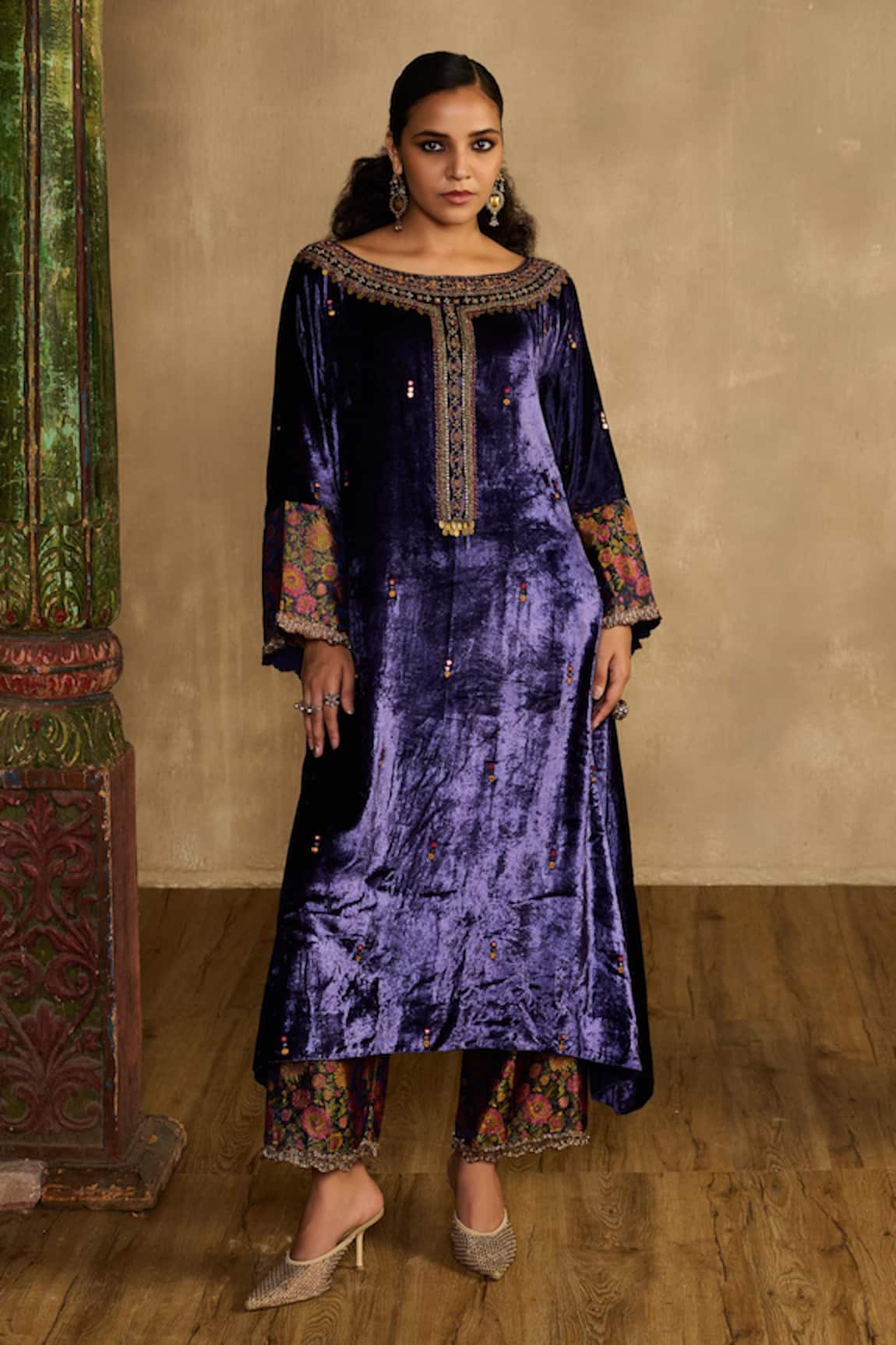 Reeti Arneja Neel Banjar Velvet Embroidered Kurta & Pant Set