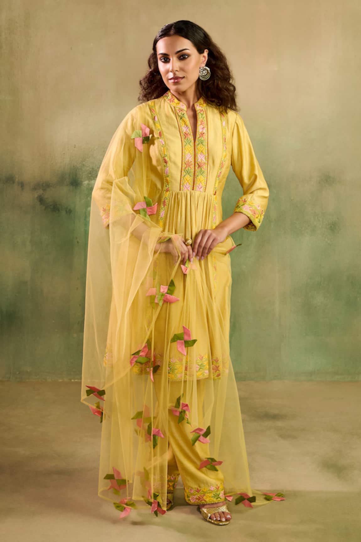 Reeti Arneja Zard Embroidered Kurta Pant Set