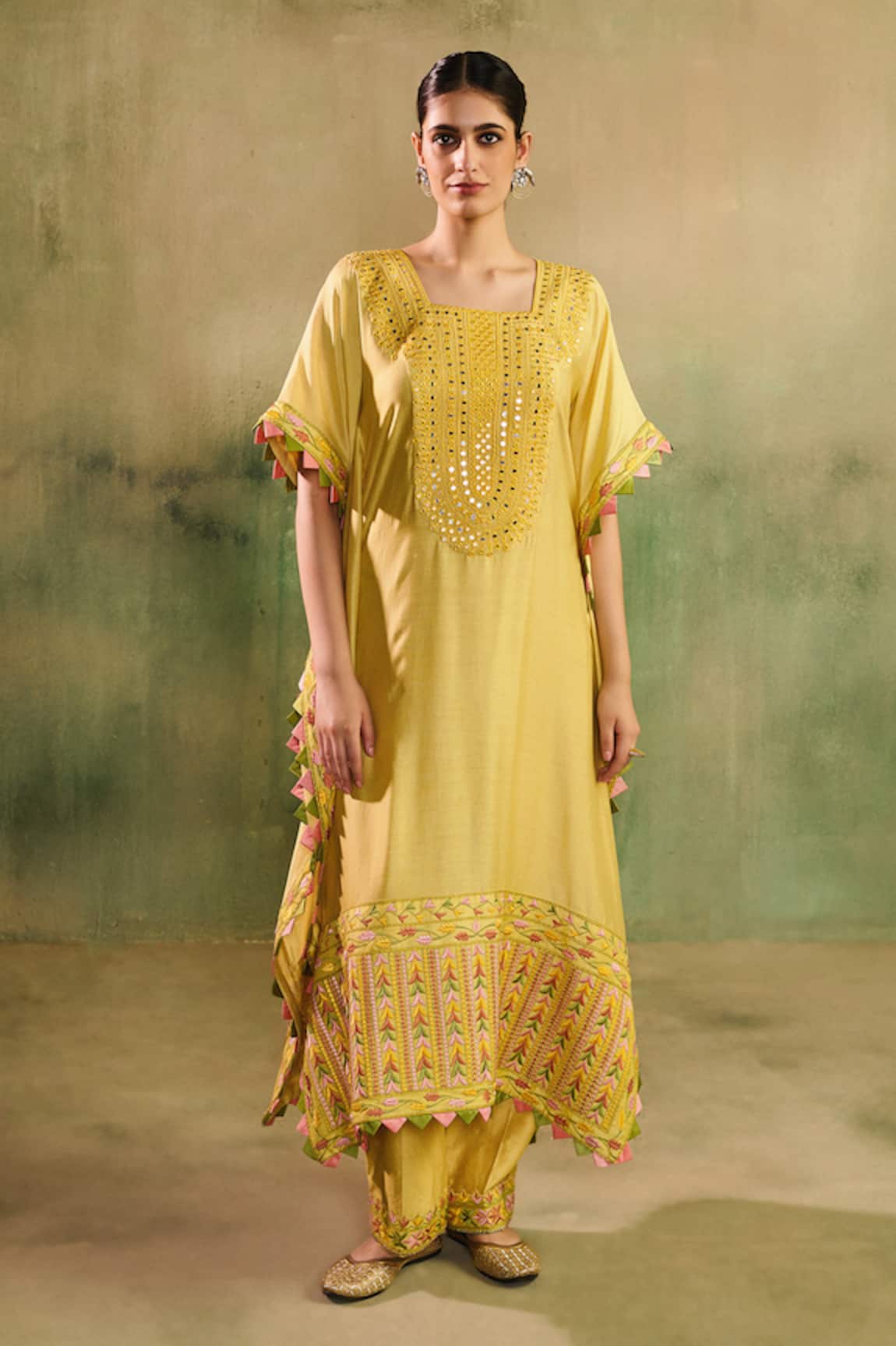 Reeti Arneja Hunar Chanderi Mirror Embroidered Kurta & Pant Set