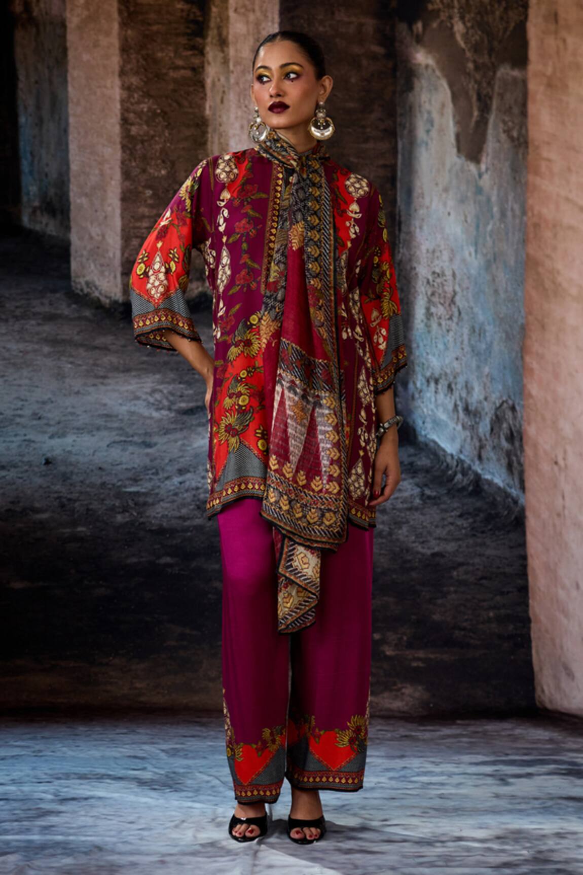 Rajdeep Ranawat Bethari Ghazal Tunic 