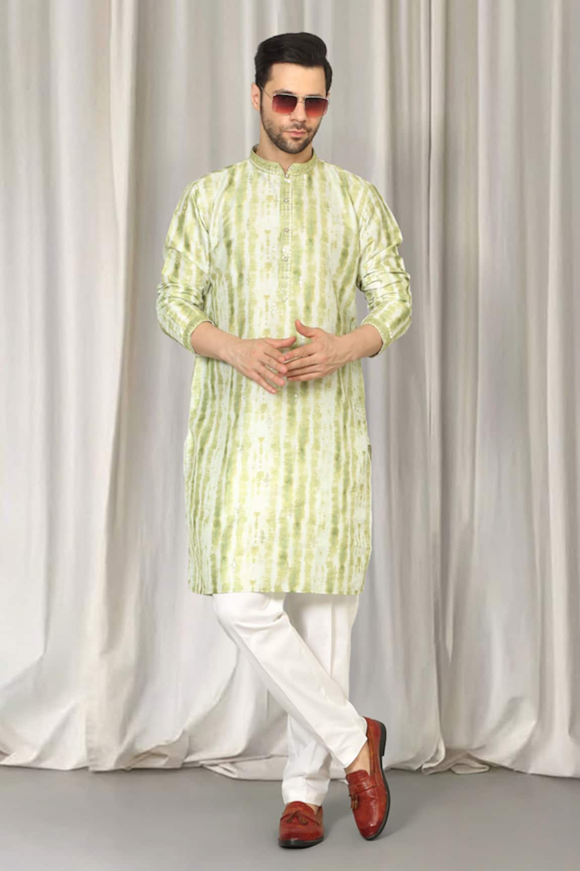 Aham-Vayam Tie Dye Embroidered Kurta Set 