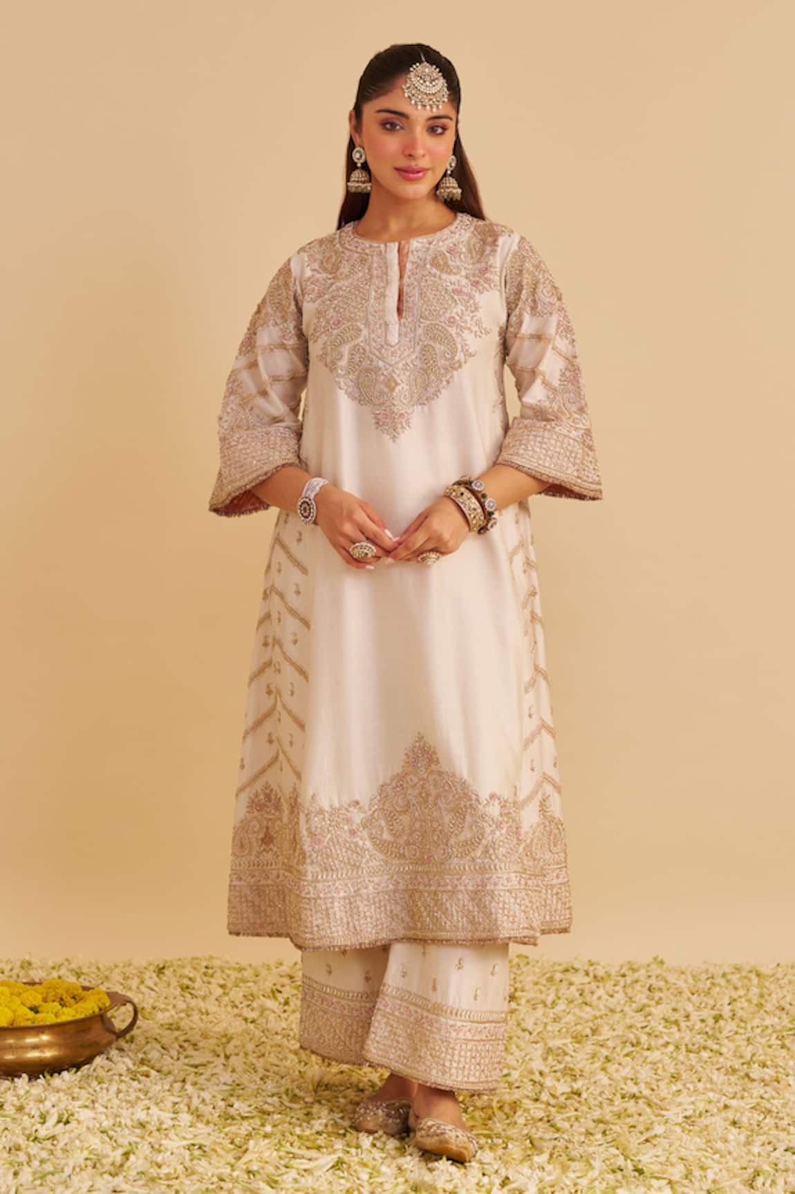Sheetal Batra Aqsha Embroidered Chauga Kurta With Palazzo