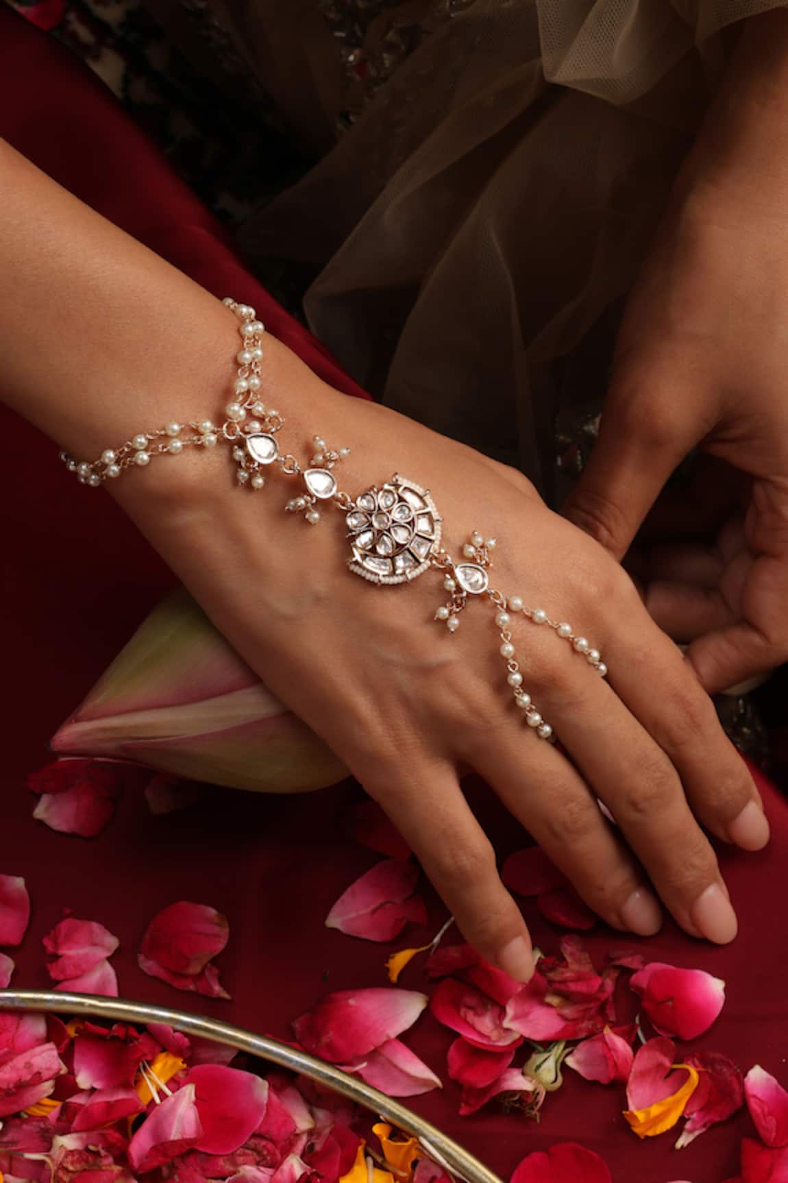 Swabhimann Kundan & Pearl Embellished Haath Phool 