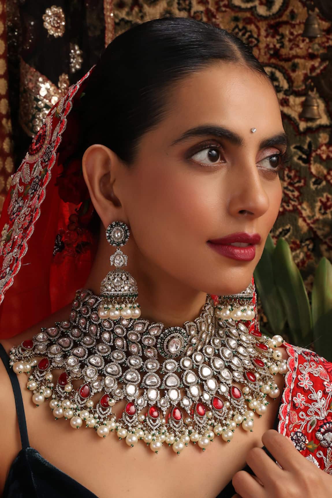 Swabhimann Kundan & Pearl Embellished Choker Set 