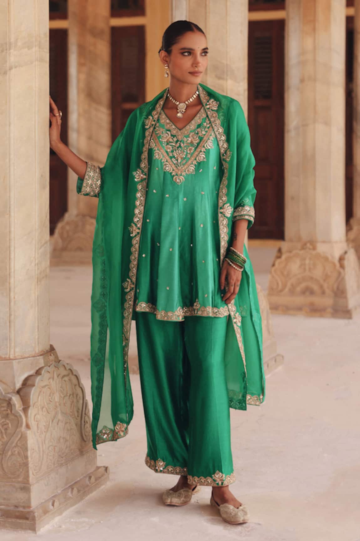 Vinita Bhansali Pankhuri Embroidered Short Anarkali Set 