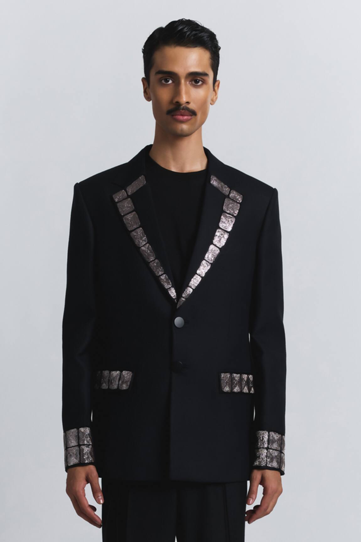 Line Out Line Grid Alloy Embellished Blazer