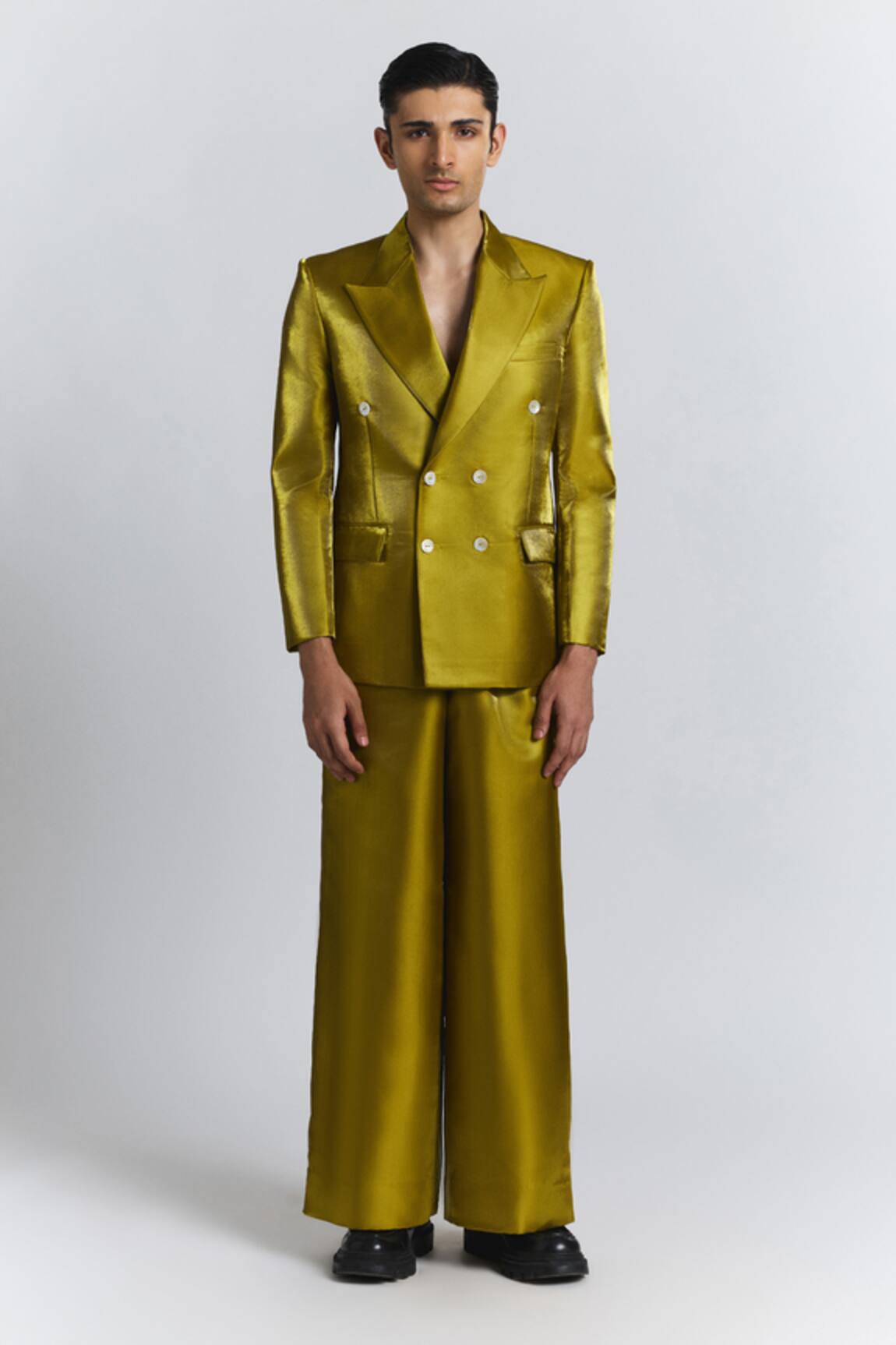 Line Out Line The Neo Pant 