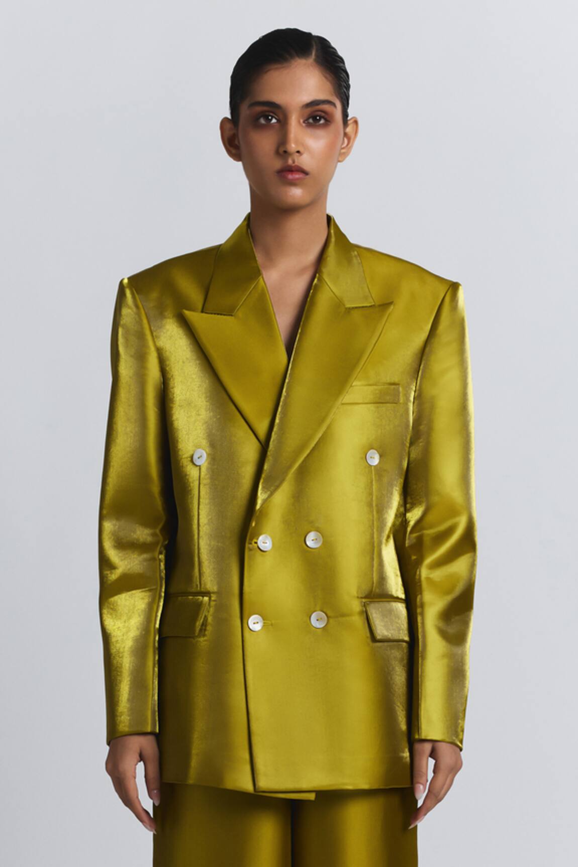 Line Out Line Double-Breasted Blazer