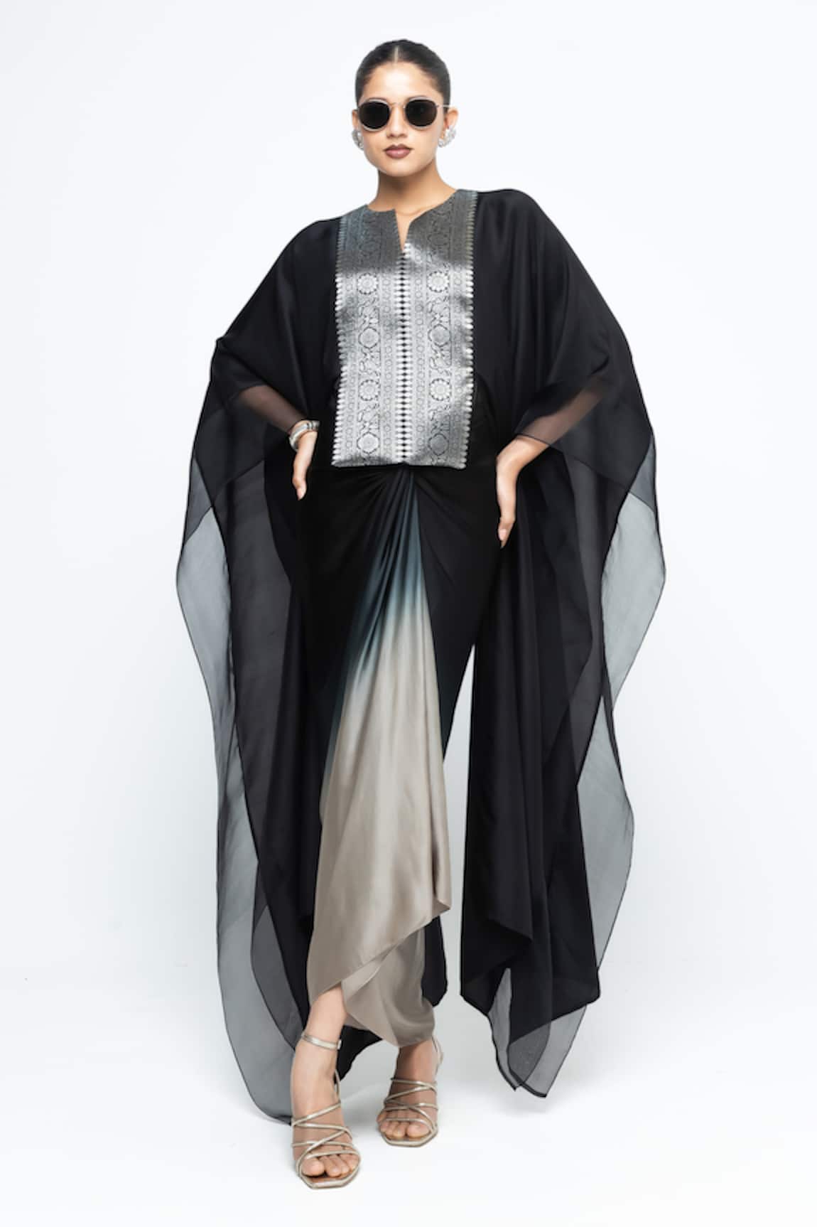 SOBARIKO Onaya Silk Cape & Skirt Set
