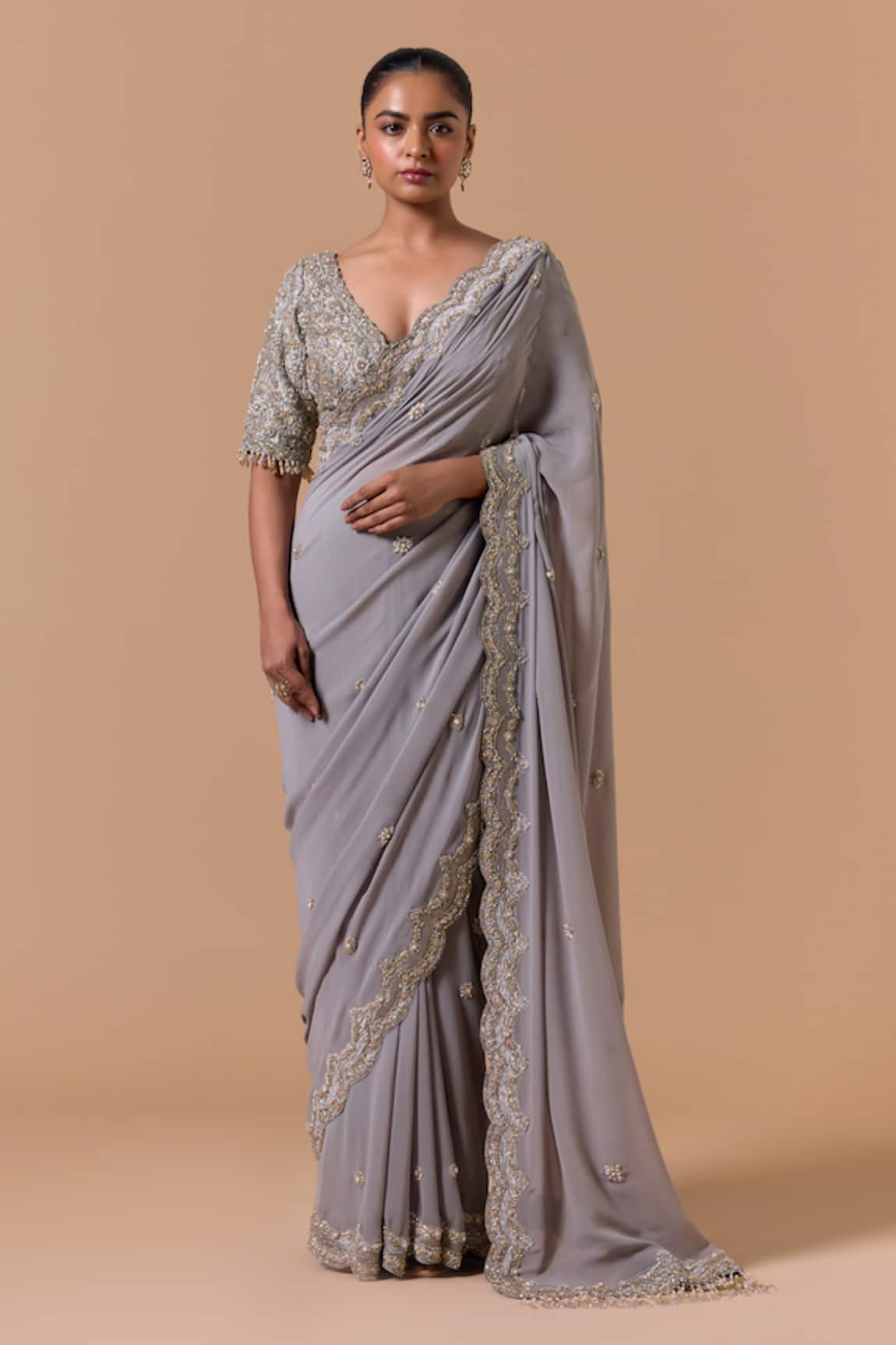 Nitika Gujral Scallop Border Saree With Blouse 