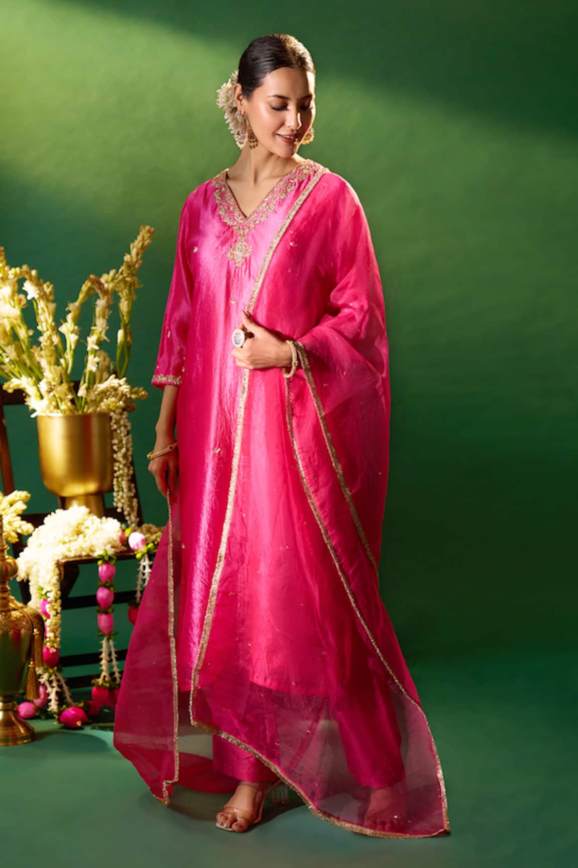 Samyukta Singhania Hand Embroidered Kora Silk Kurta Set 