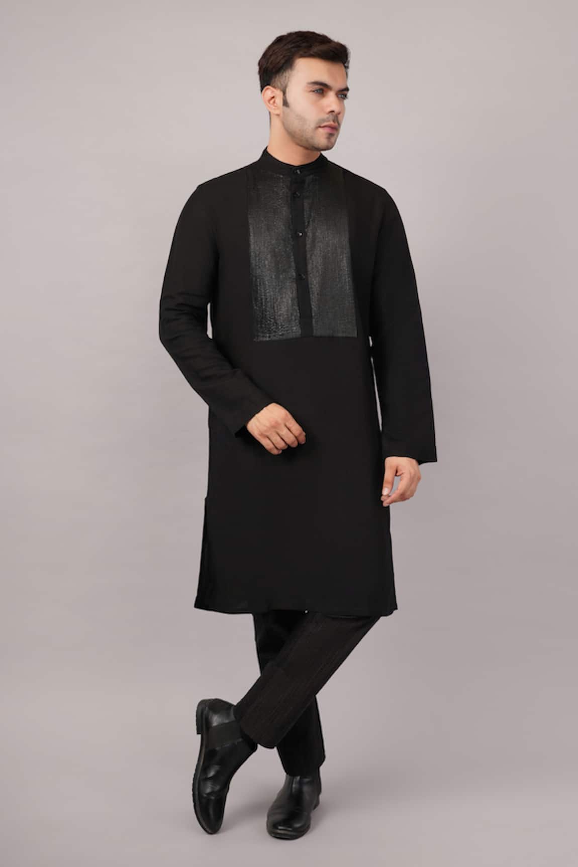 Abraham And Thakore Foil Pintuck Kurta 
