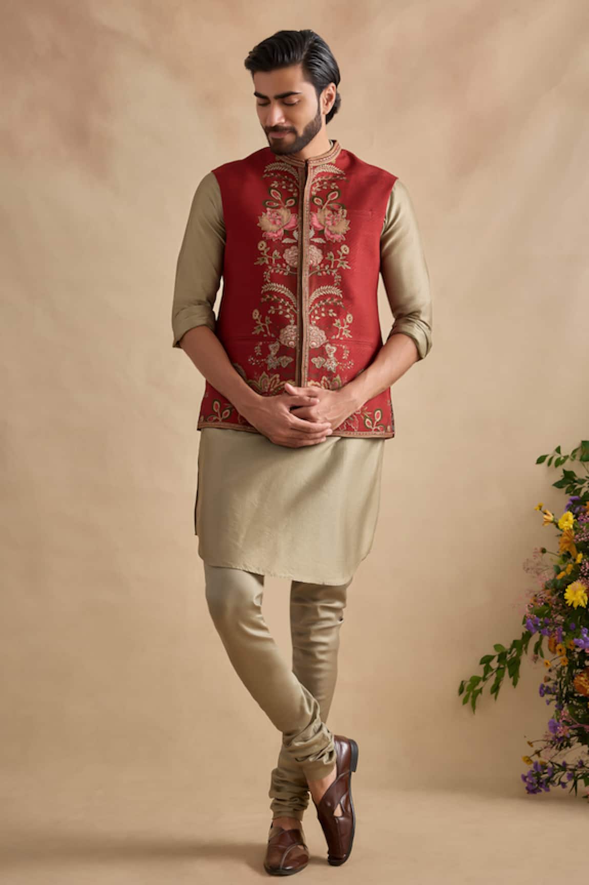 Kalista Ishvik Embroidered Bundi Kurta Set