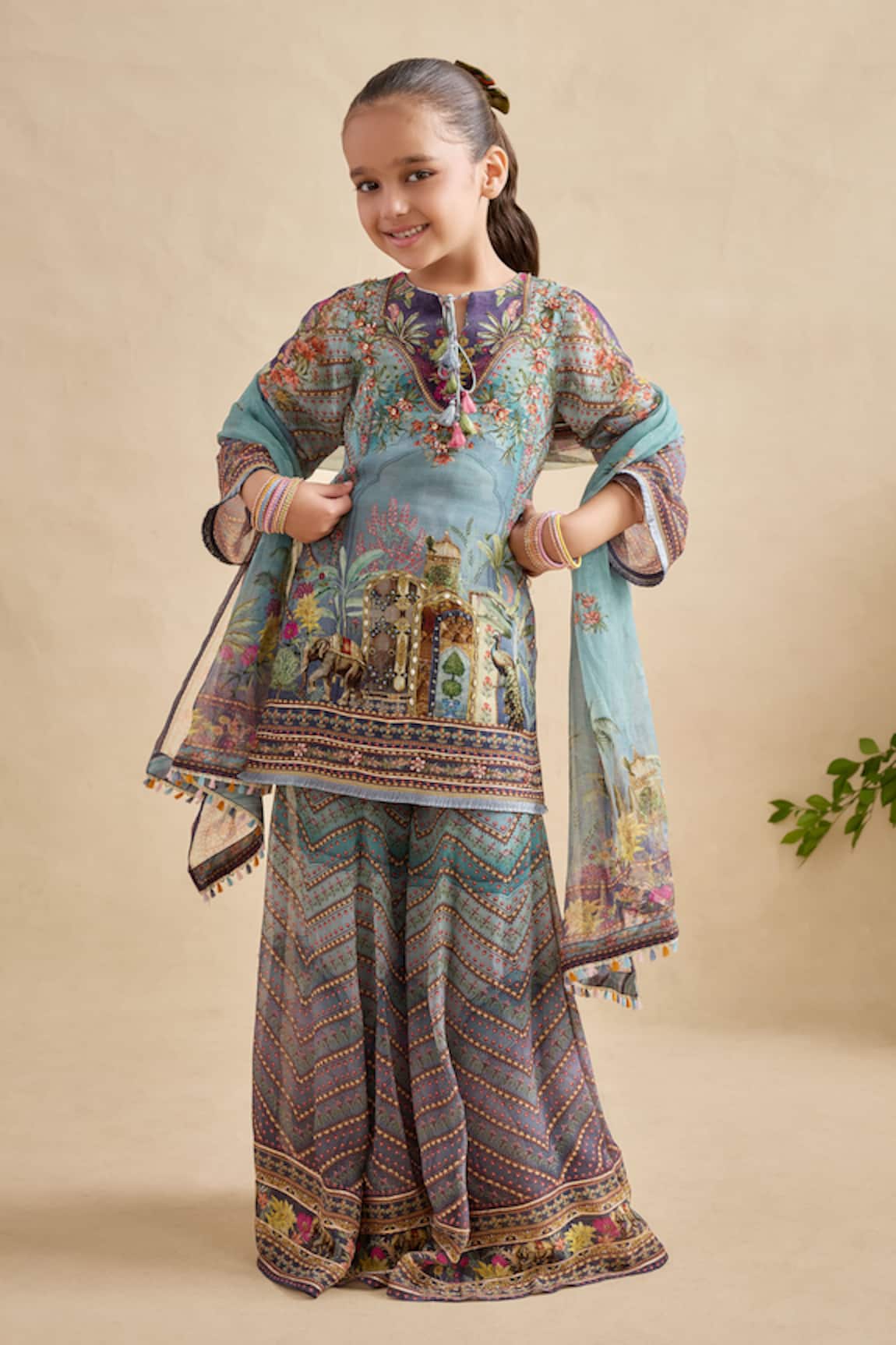 Kalista Falak Printed Kurta Set