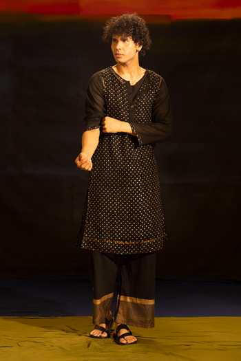 BANANA labs Embroidered Polka Dot Kurta & Palazzo Set 