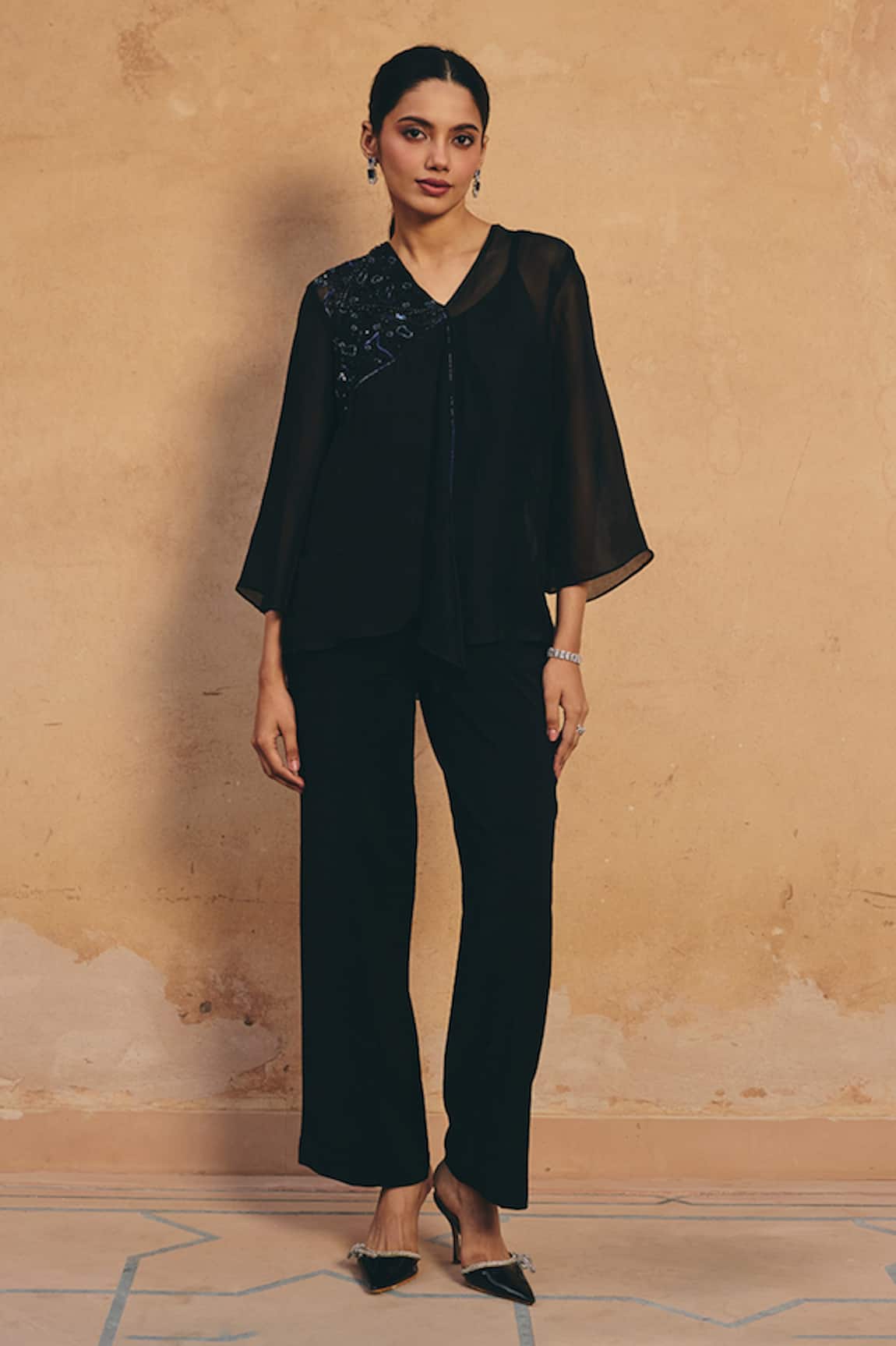 Maenaam Elara Hand Embroidered Top & Pant Set