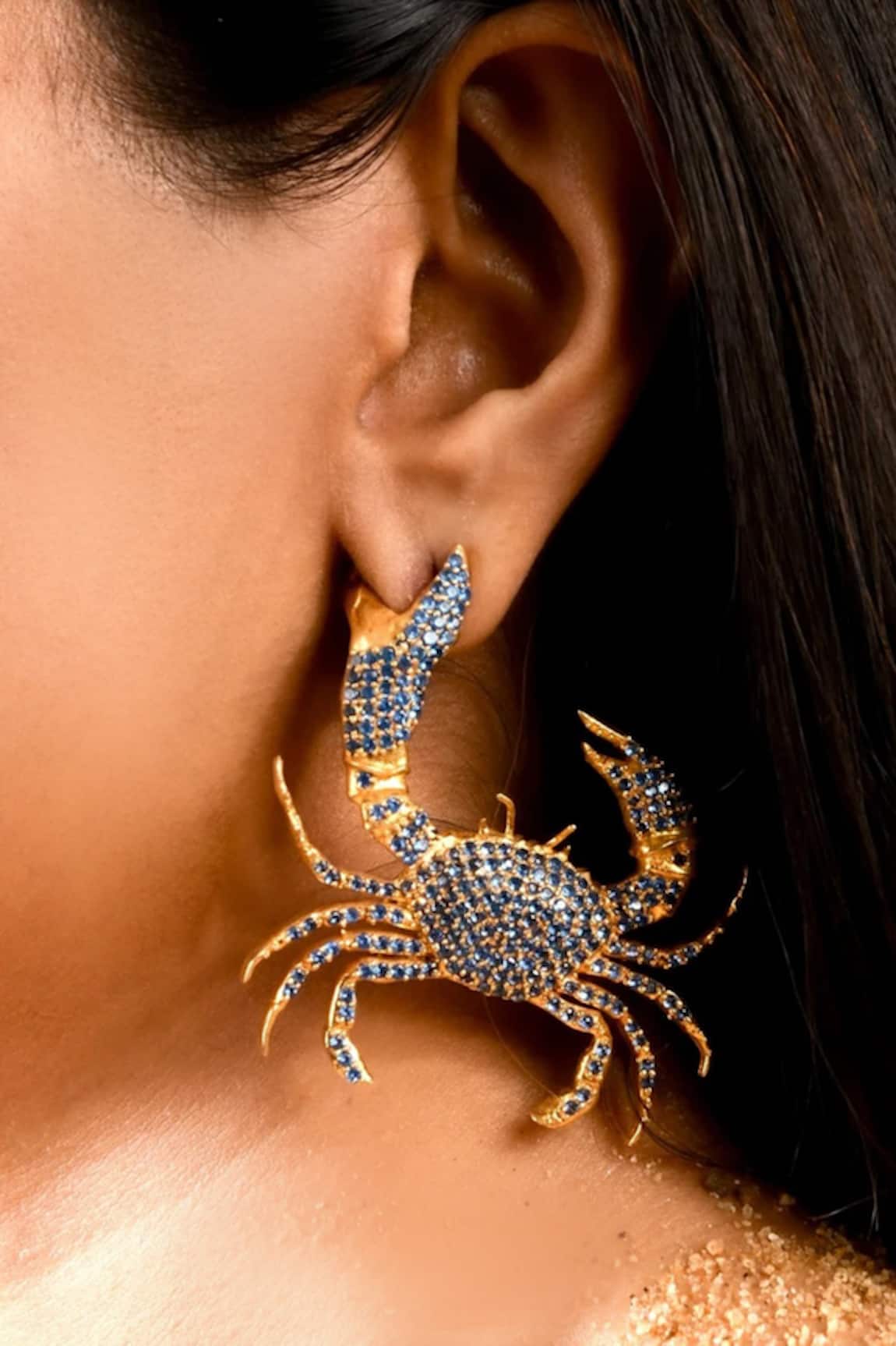 MAALICIOUS JEWELRY So Crabby Mismatched Earrings