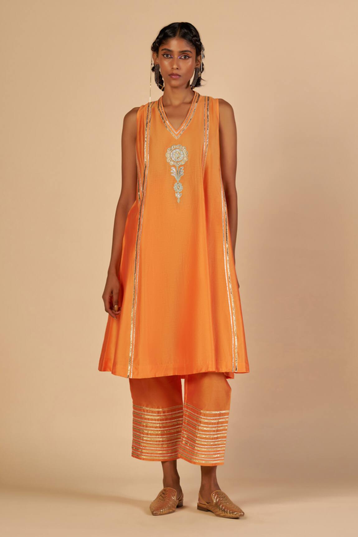 Gulabo By Abu Sandeep Chanderi Embroidered Tunic