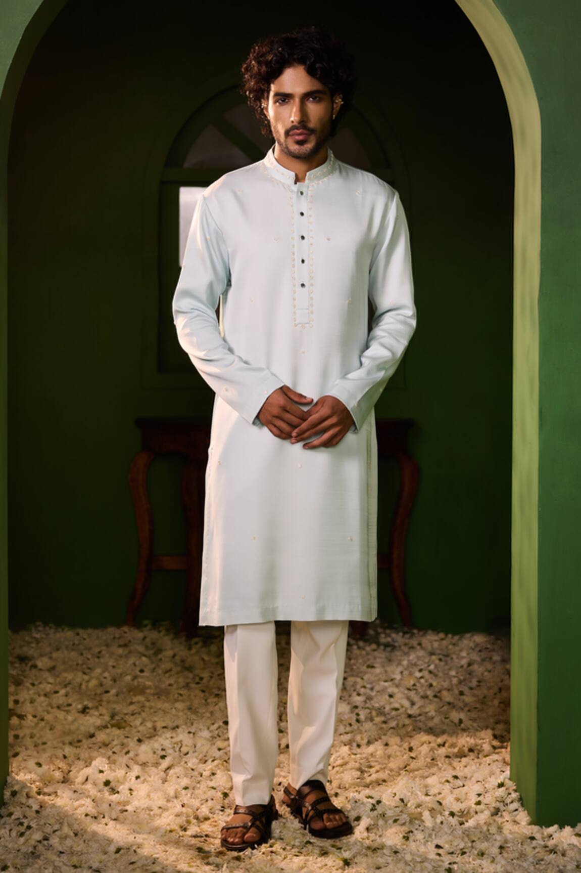 Shreyansh Designs Chandrodaya Hand Embroidered Kurta Set 