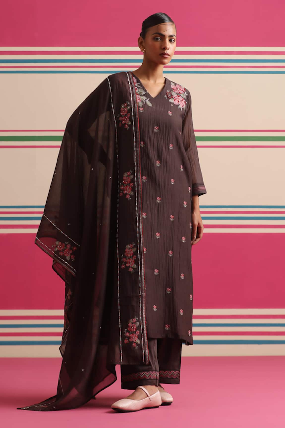 Beige Floral Embroidered Mul Chanderi Kurta Set 