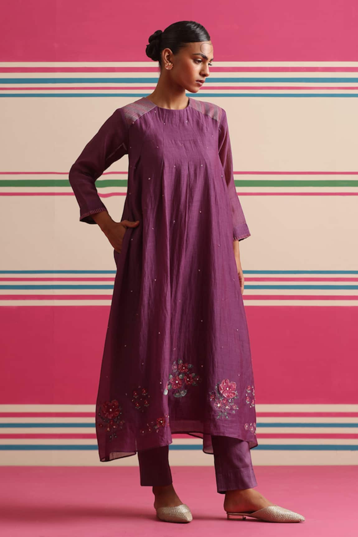 Beige Floral Embroidered Kurta & Pant Set 