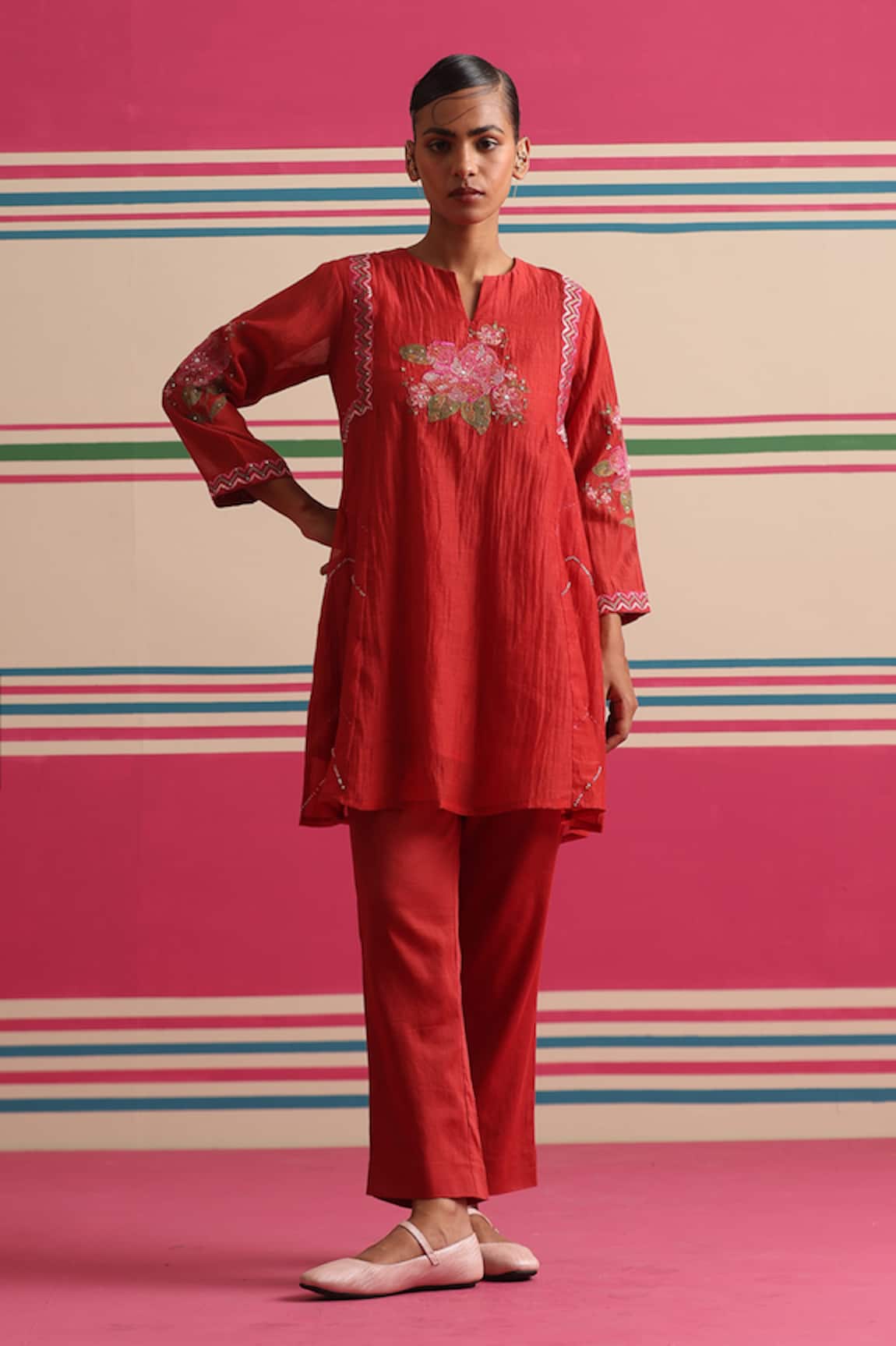 Beige Floral Embroidered Kurta & Pant Set 