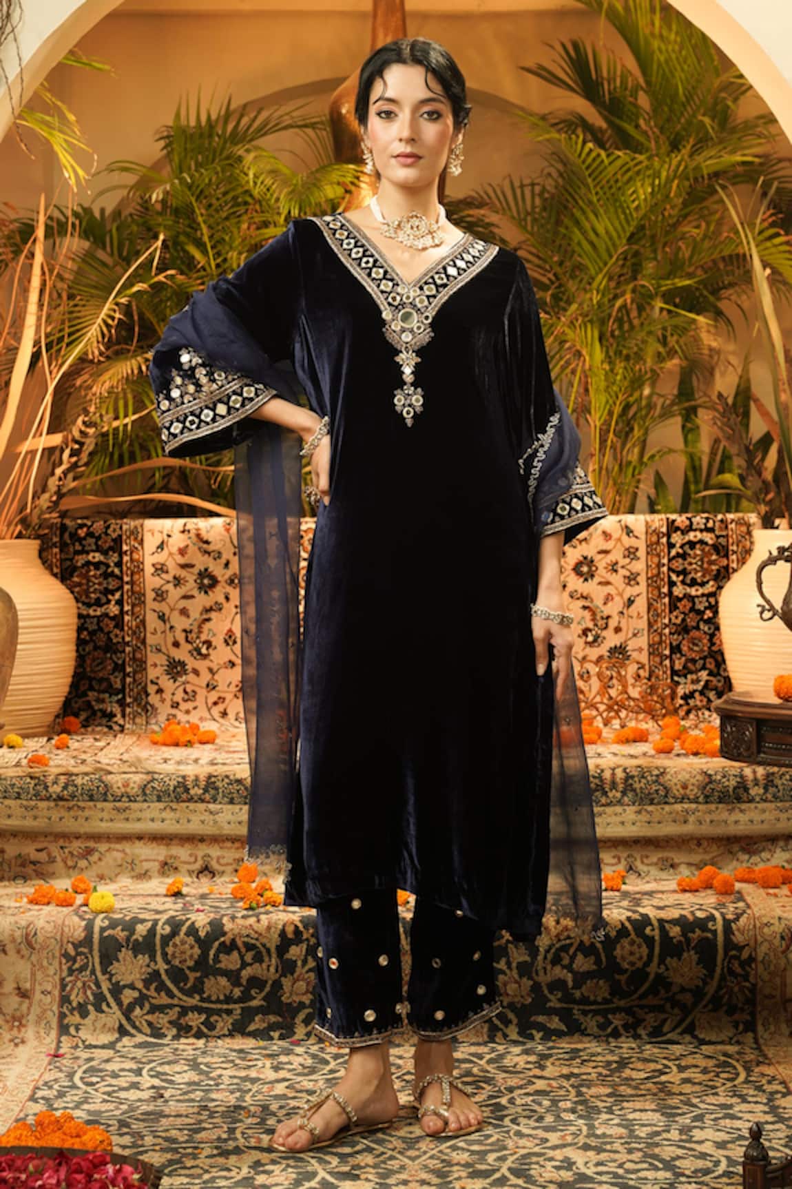 Surabhi Arya Velvet Mirror Work Kurta Set 