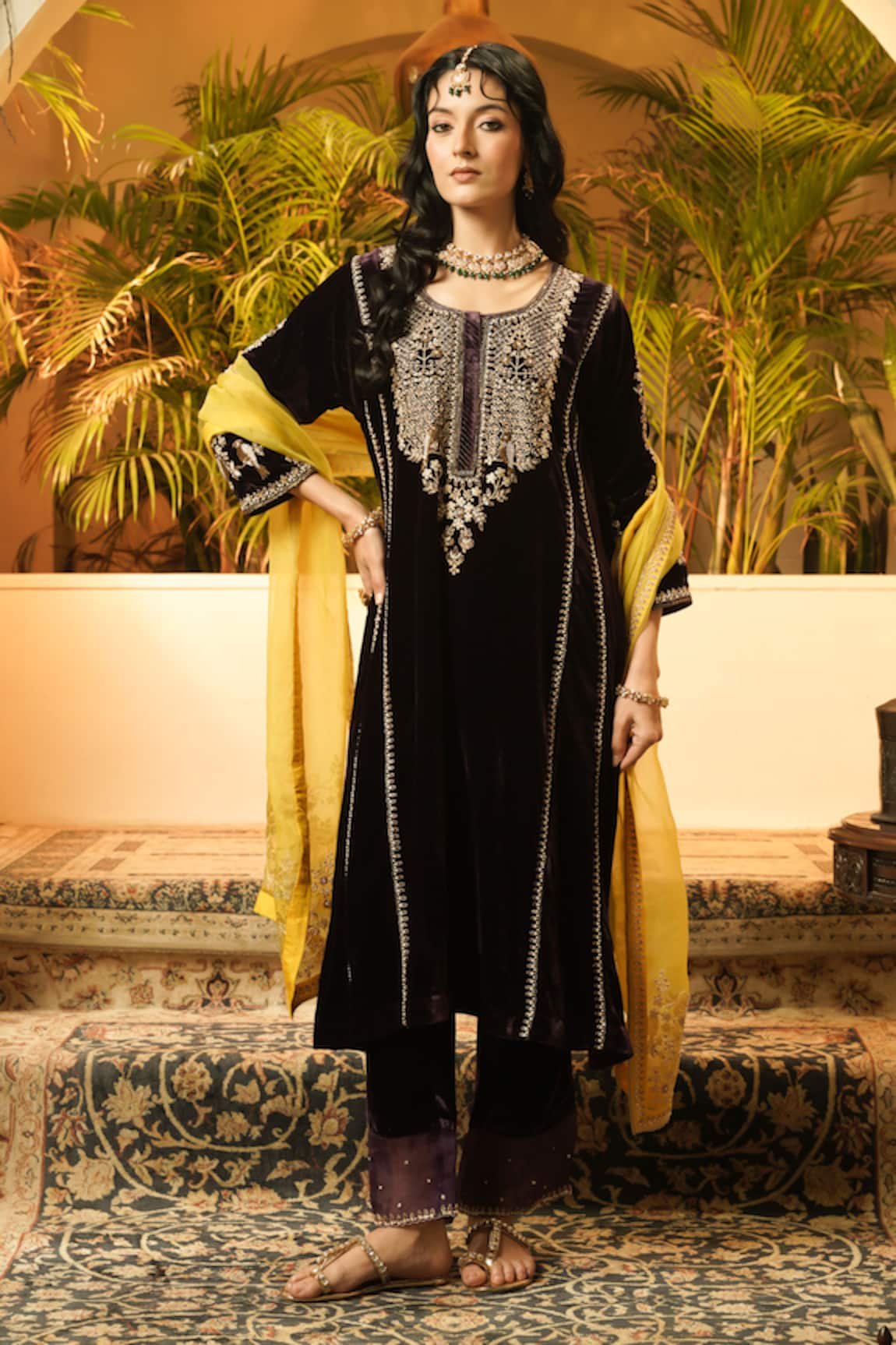 Surabhi Arya Velvet Embroidered Kurta Set 