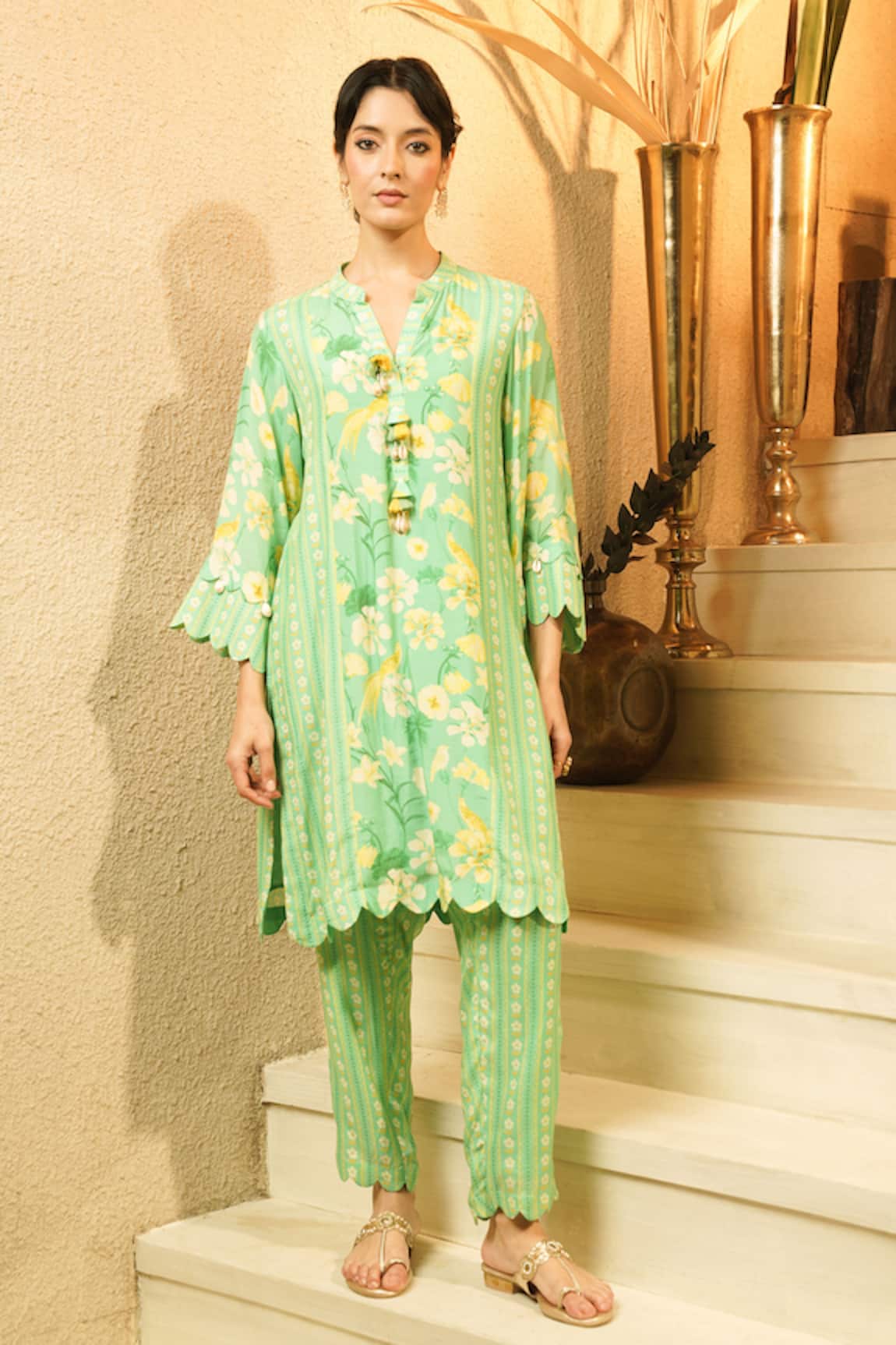 Surabhi Arya Floral & Striped Printed Scalloped Kurta Set 