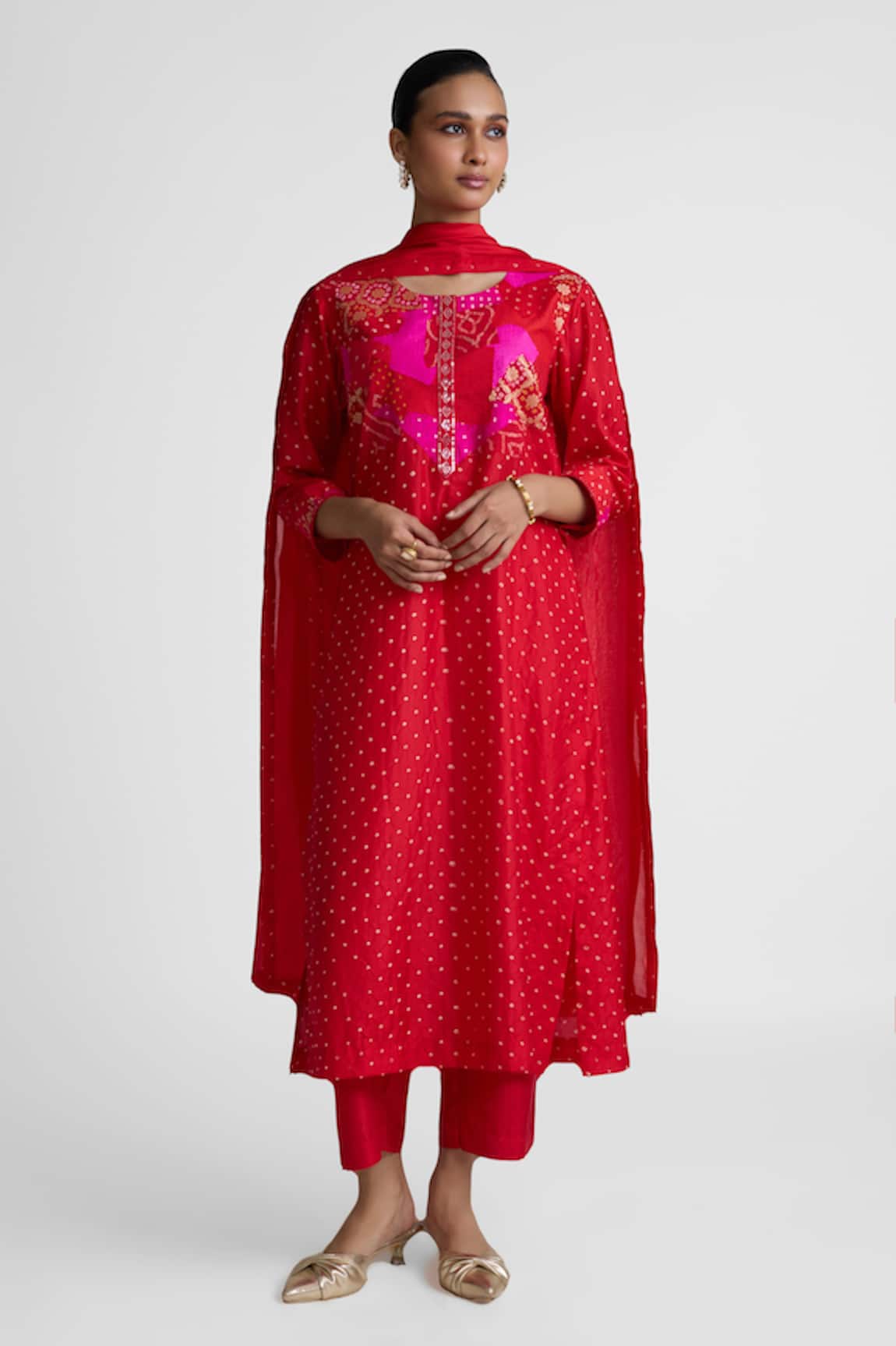Naina Jain Mirror Embroidered Bandhani Kurta Set 