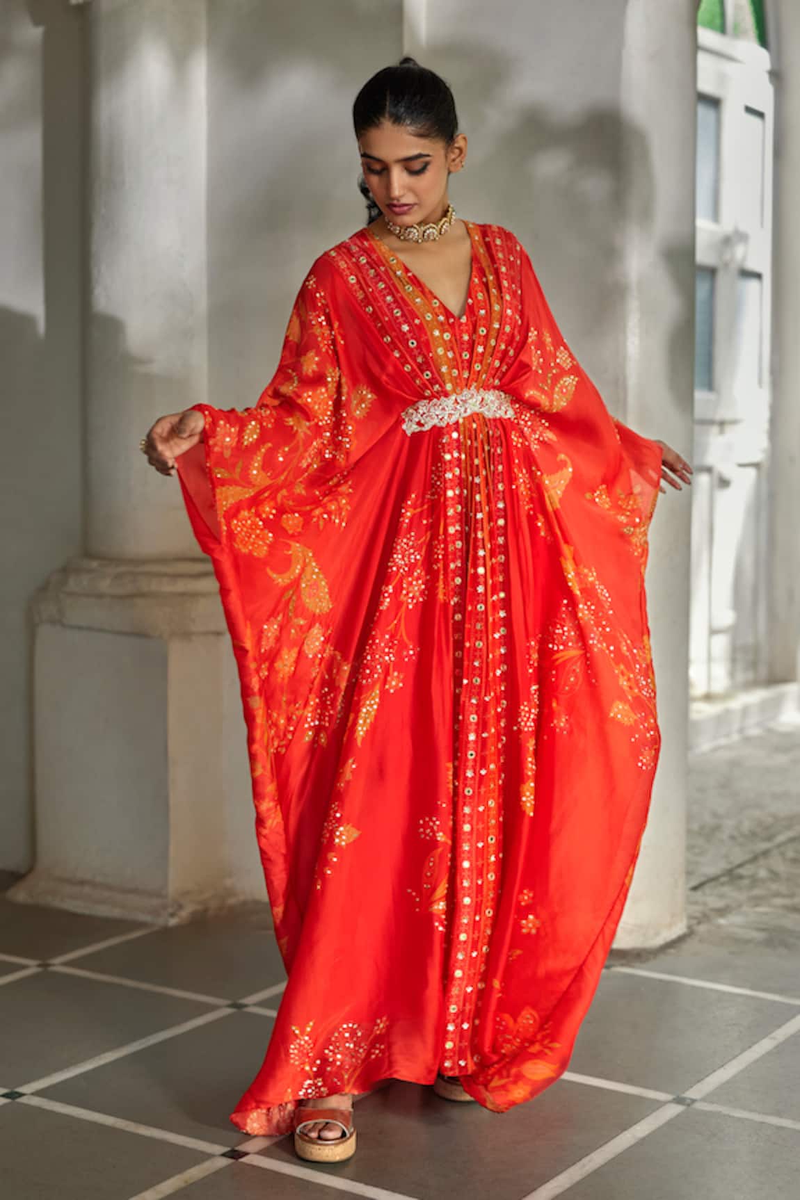 Paulmi And Harsh Leaf Print Kaftan 