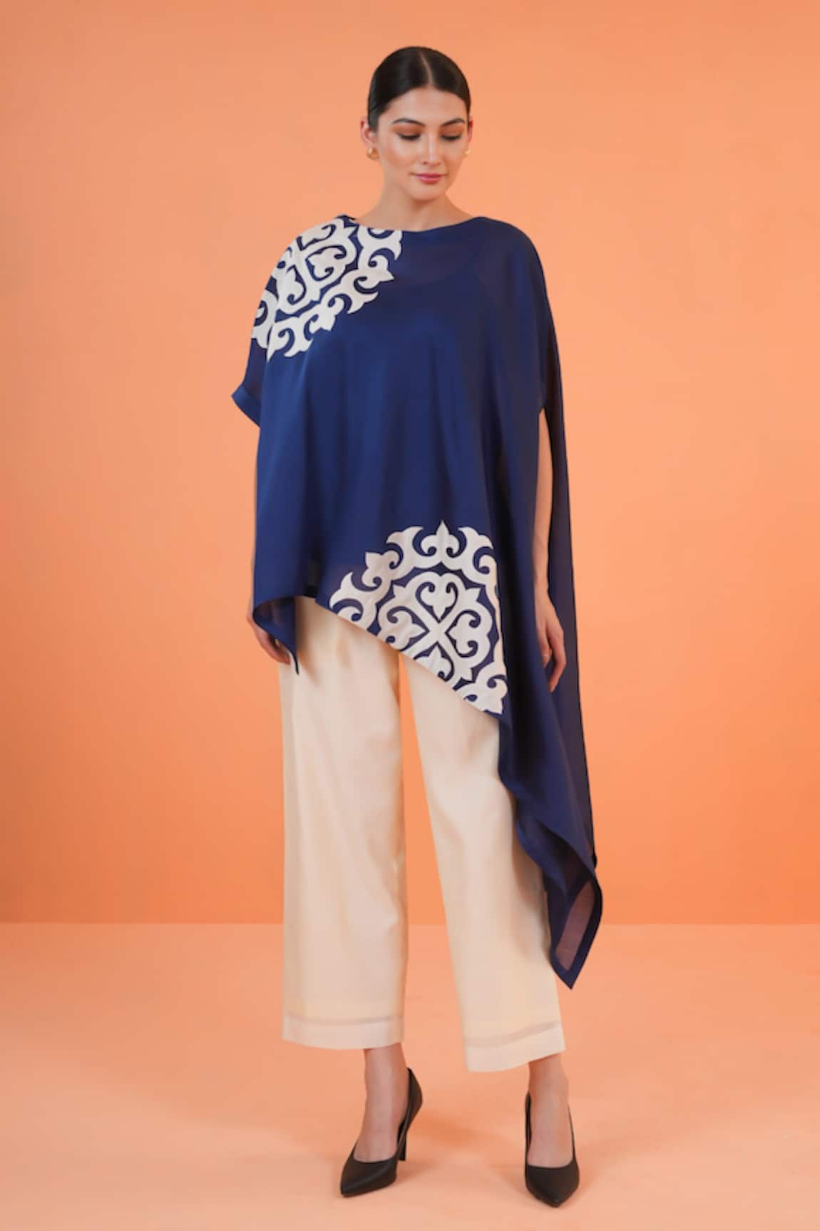 Origani Chanderi Silk Embroidered Kaftan & Pant Set 