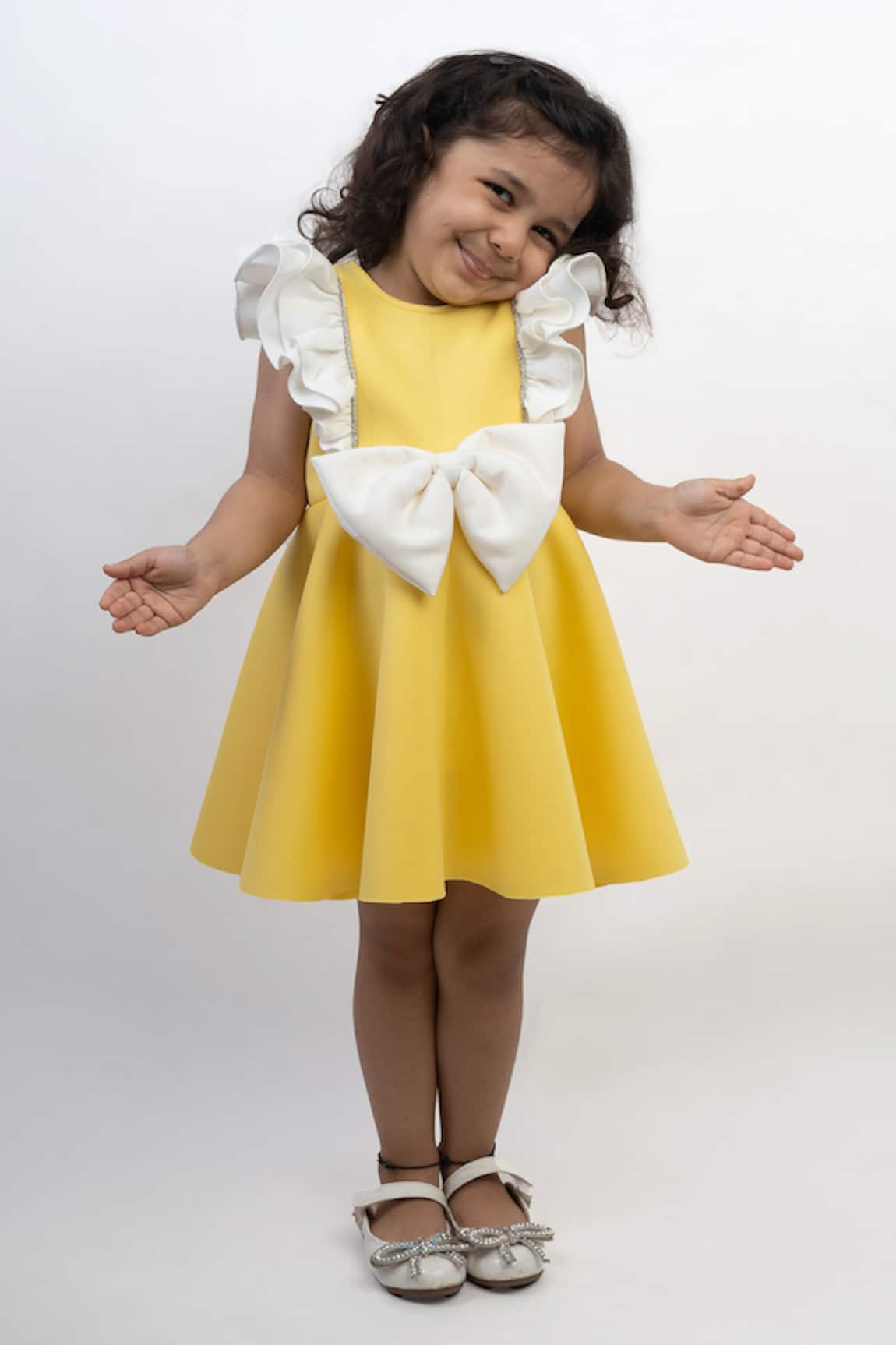 Lil Angels Ruffled Sleeves Bow Detail Dress 
