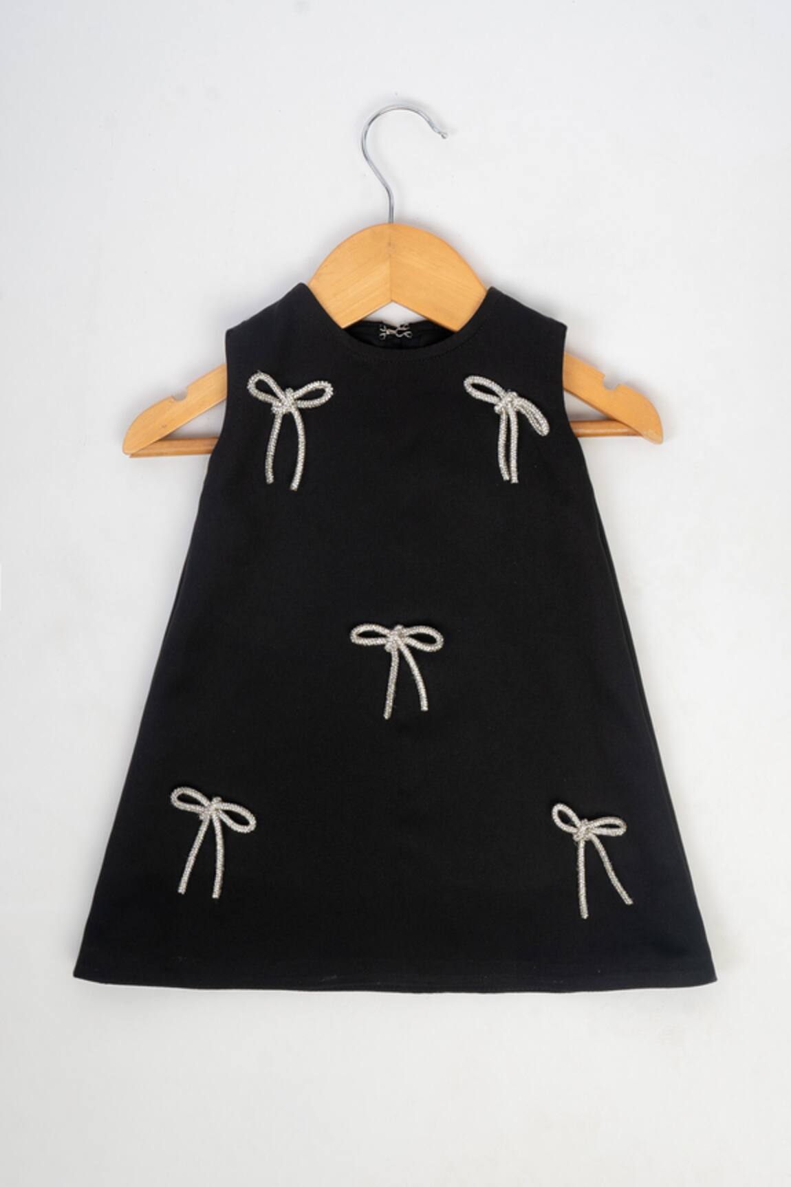 Lil Angels Bow Embellished Sleeveless Dress 