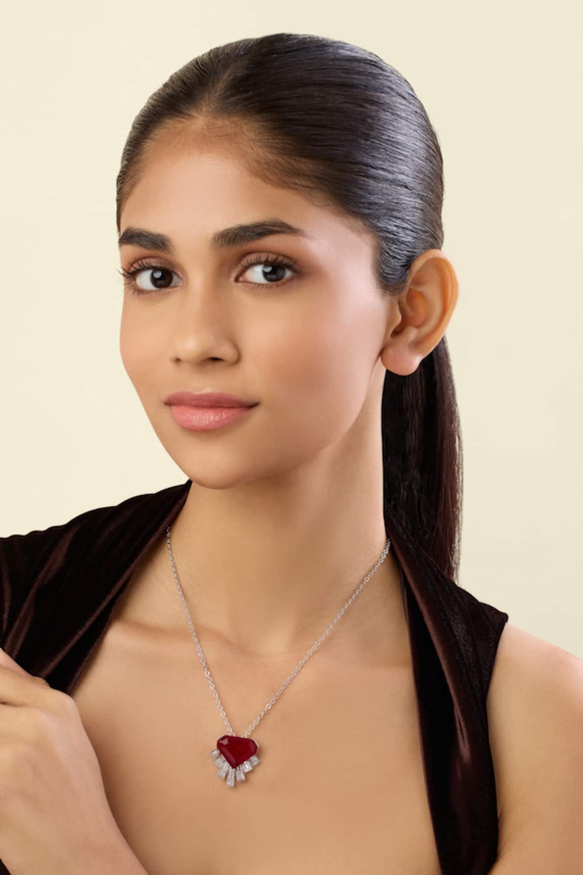 Isharya Prismatica Embellished Pendant Necklace 