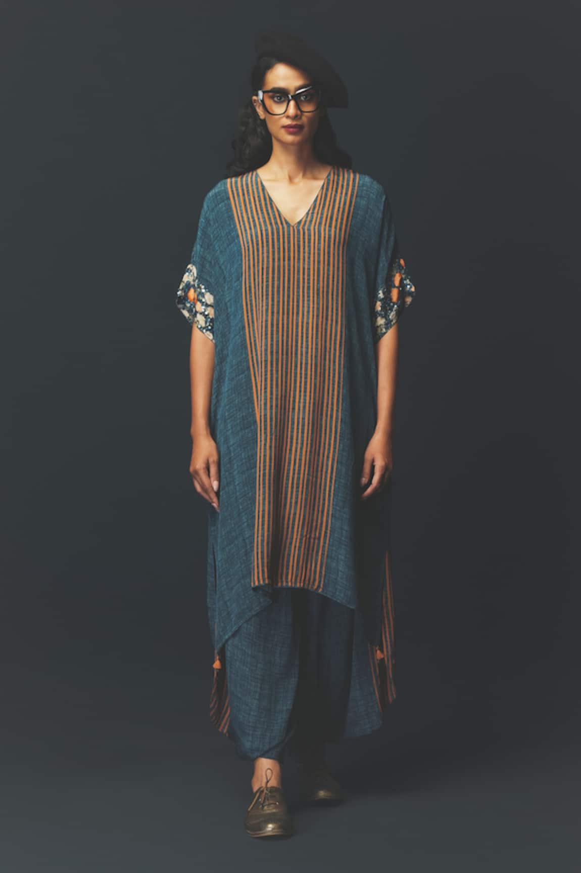 Basil Leaf Stripe Pattern Kurta Set 