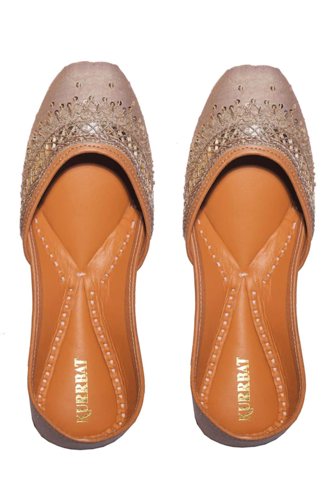 Kurrbat Seher Sequins Juttis 