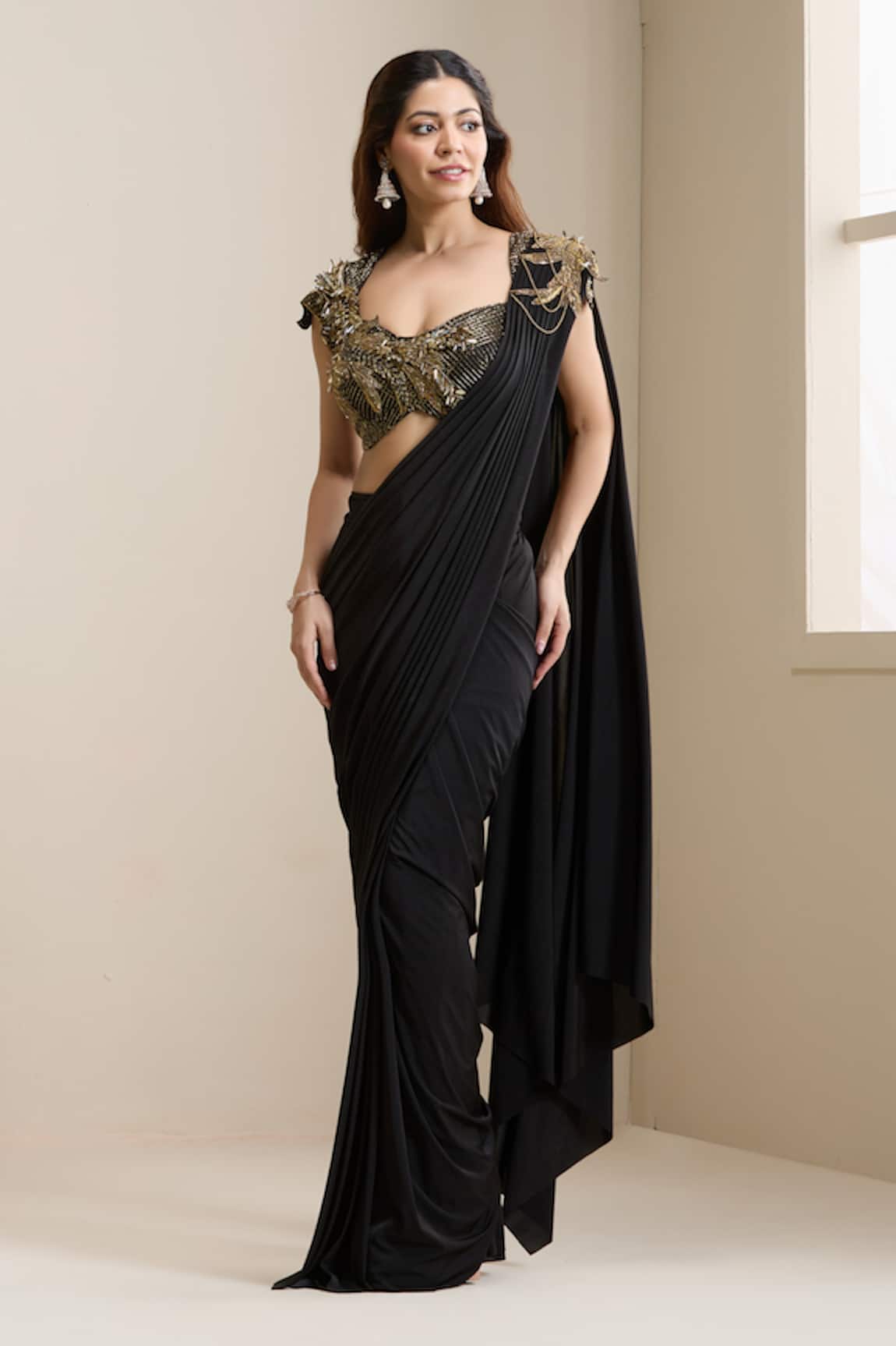 Chaashni By Maansi And Ketan Pre-Draped Saree With Embellished Blouse