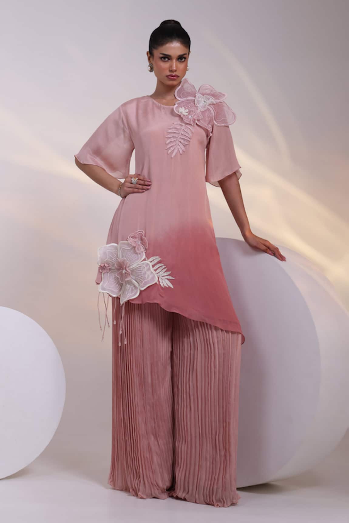 Smriti By Anju Agarwal Bold Petal Applique Tunic & Flared Pant Set 