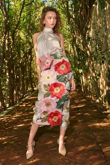 Dash And Dot Halter Top & 3D Floral Midi Skirt Set 