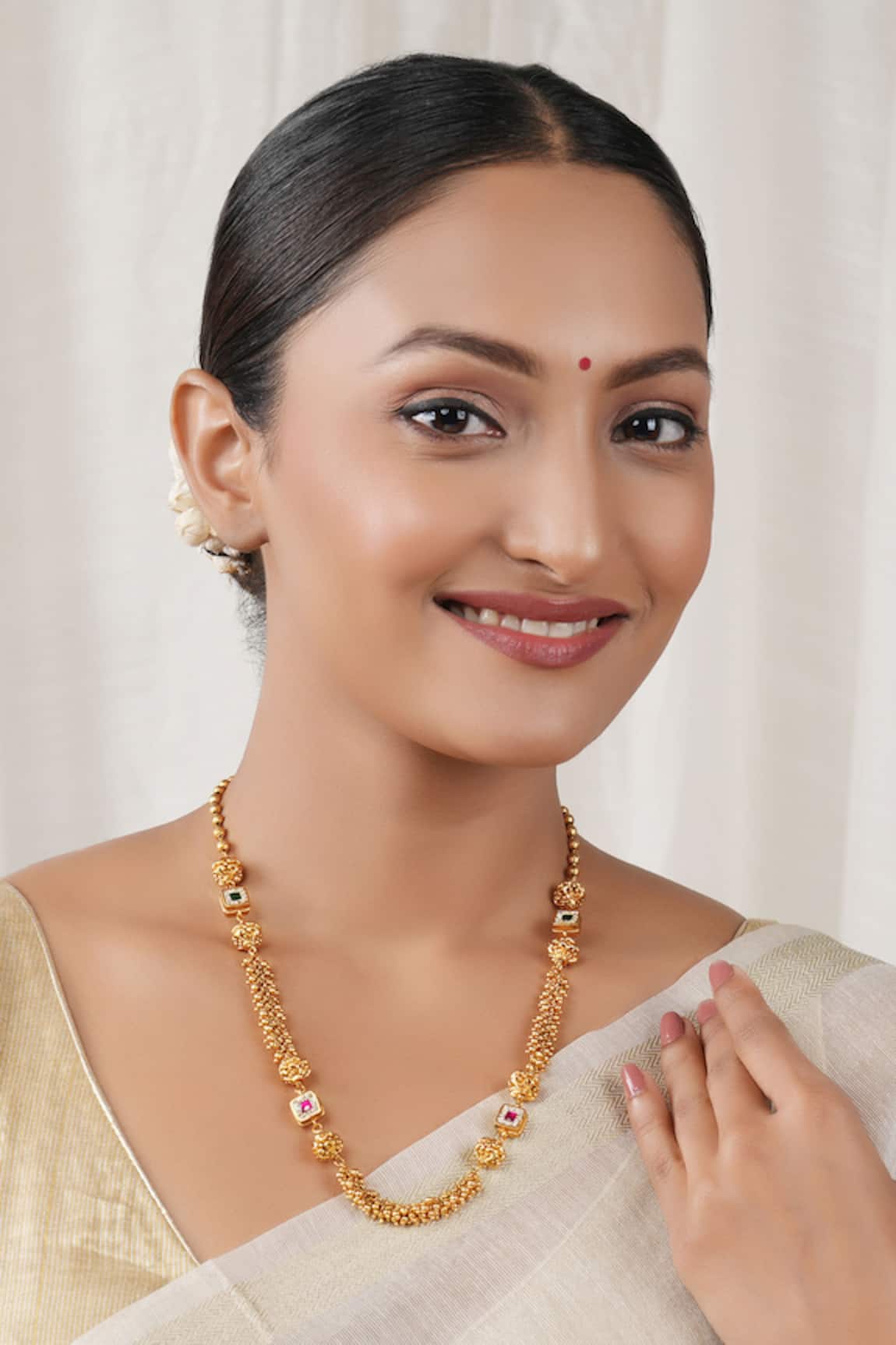 SMARS JEWELRY Carved & Stone Embellished Antique Necklace 