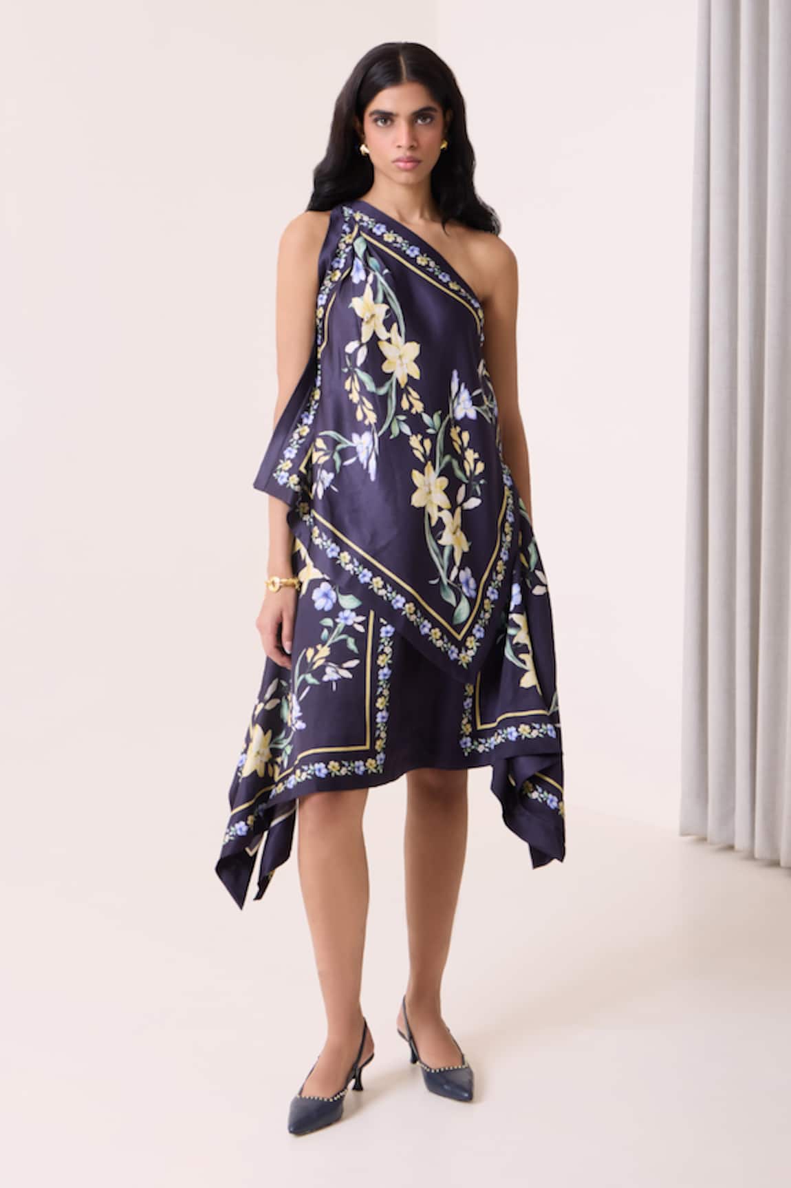 Needleten Floral Print One Shoulder Asymmetric Blouse