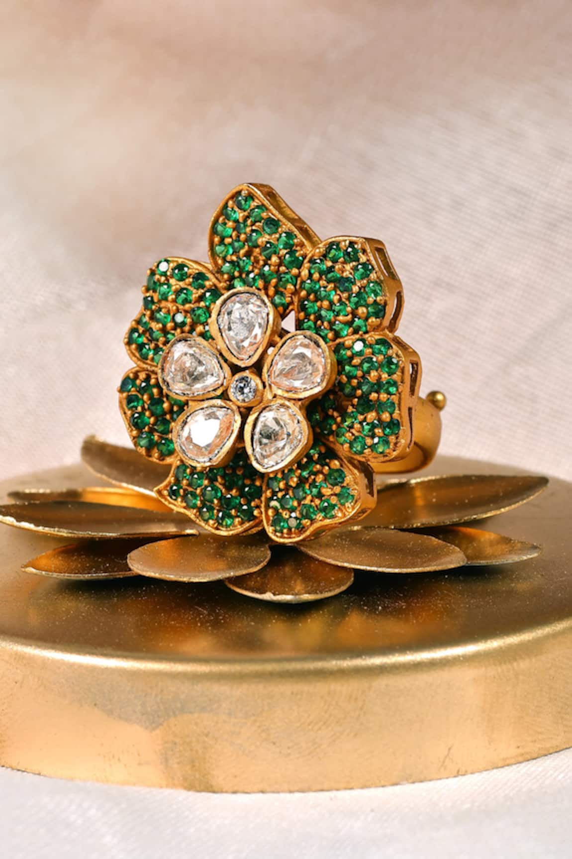 Prestones Floral Polki & Green Bead Adjustable Ring 