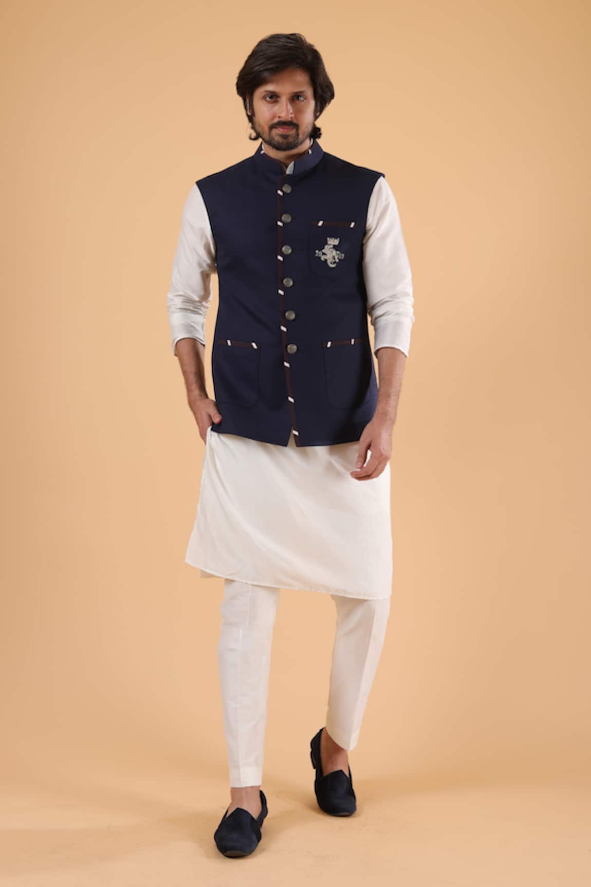 Millionaire Kasab Work Bundi Kurta Set 