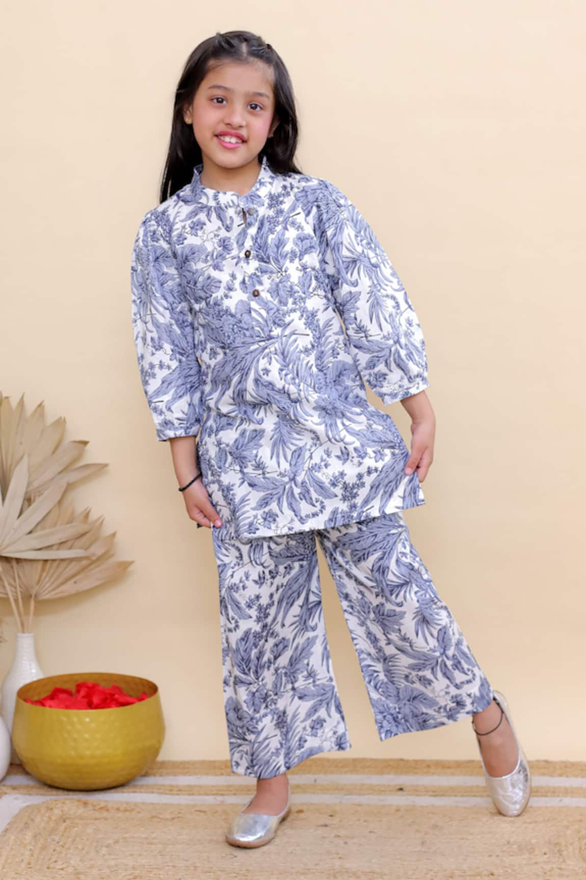 Kalp Botanical Breeze Print Kurta & Pant Set 