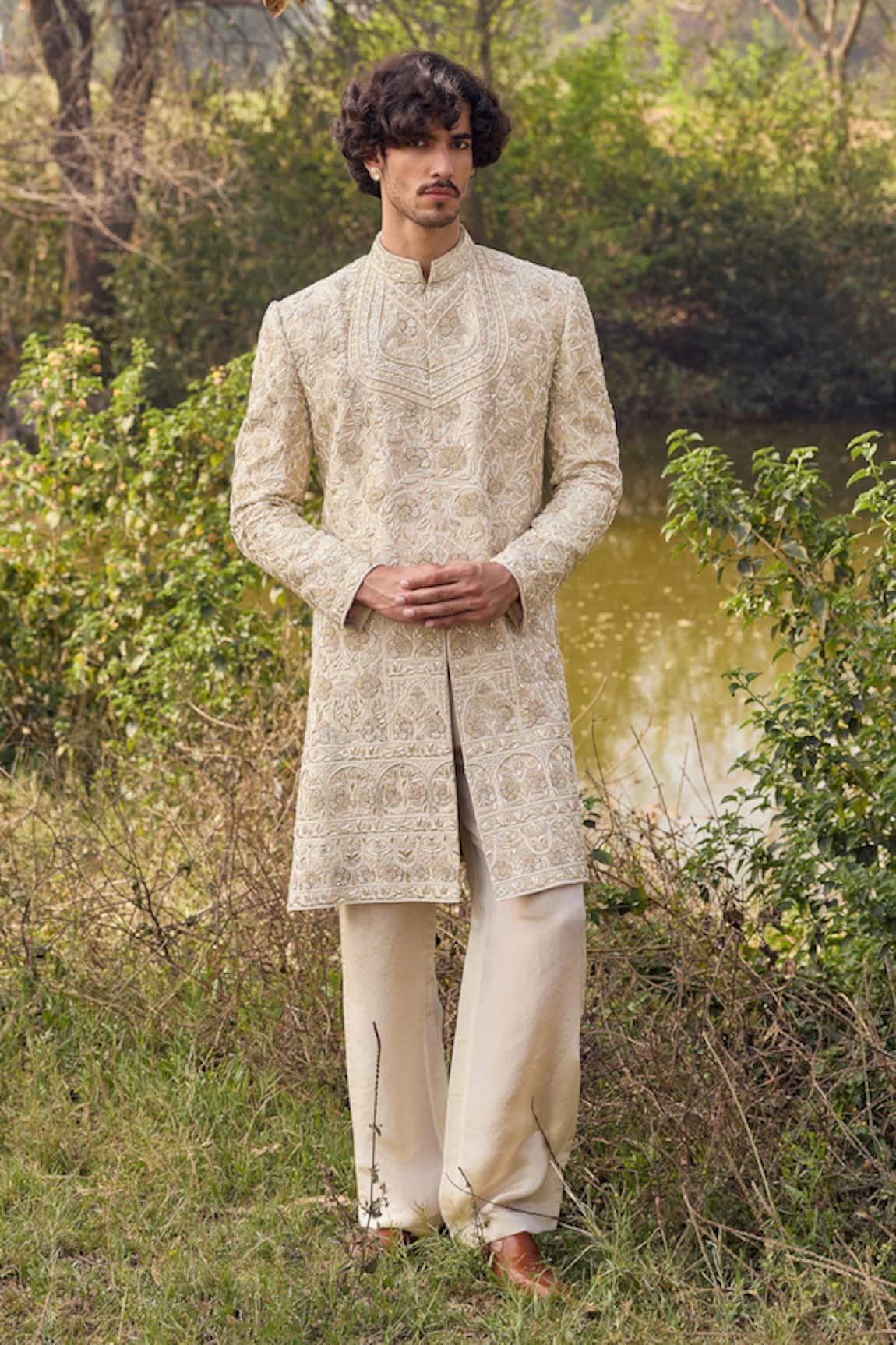 Mukti And Kavith Casa Embroidered Sherwani Kurta Set 