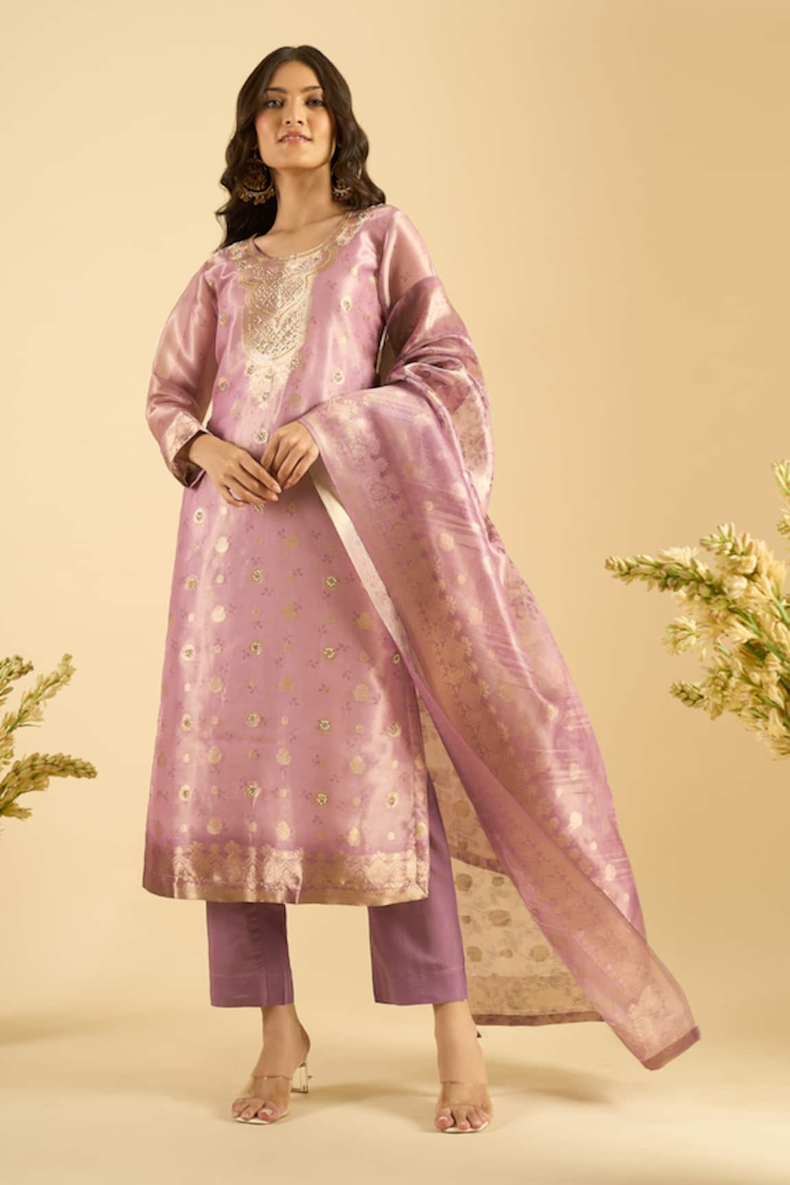 Naintara Bajaj Scattered Butti Embroidered Kurta Set 