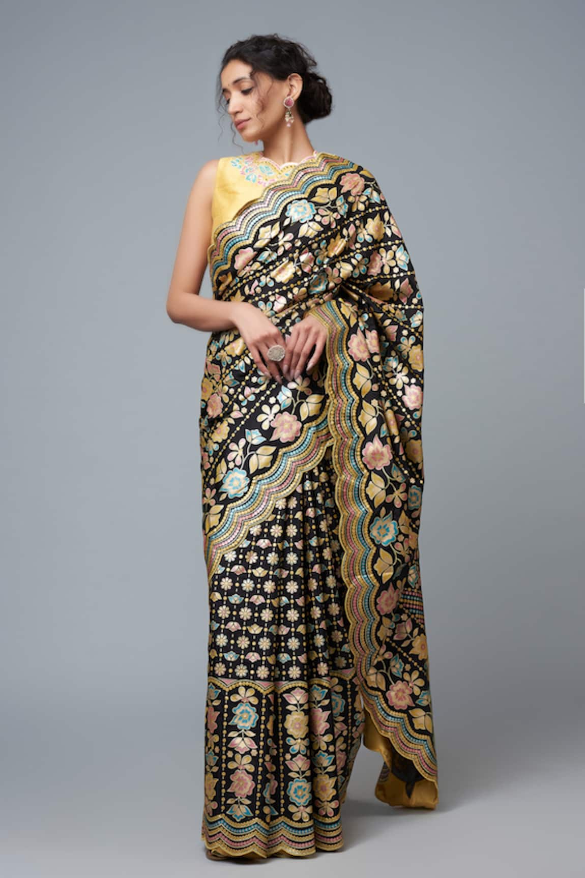 I Am Design Floret Print Saree With Blouse 